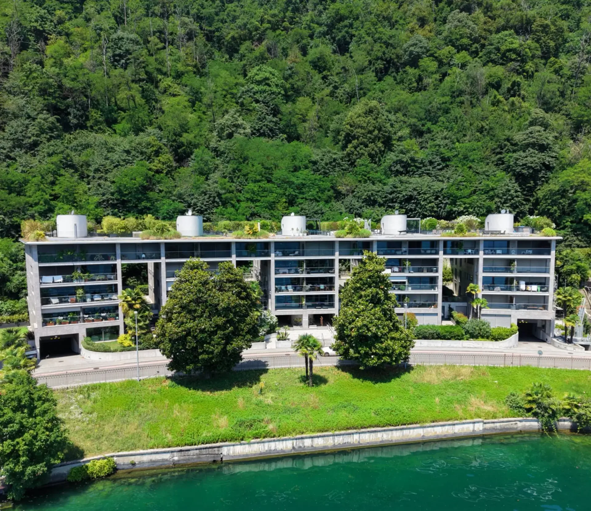 Villa Branca  Unoasi di lusso con vista lago