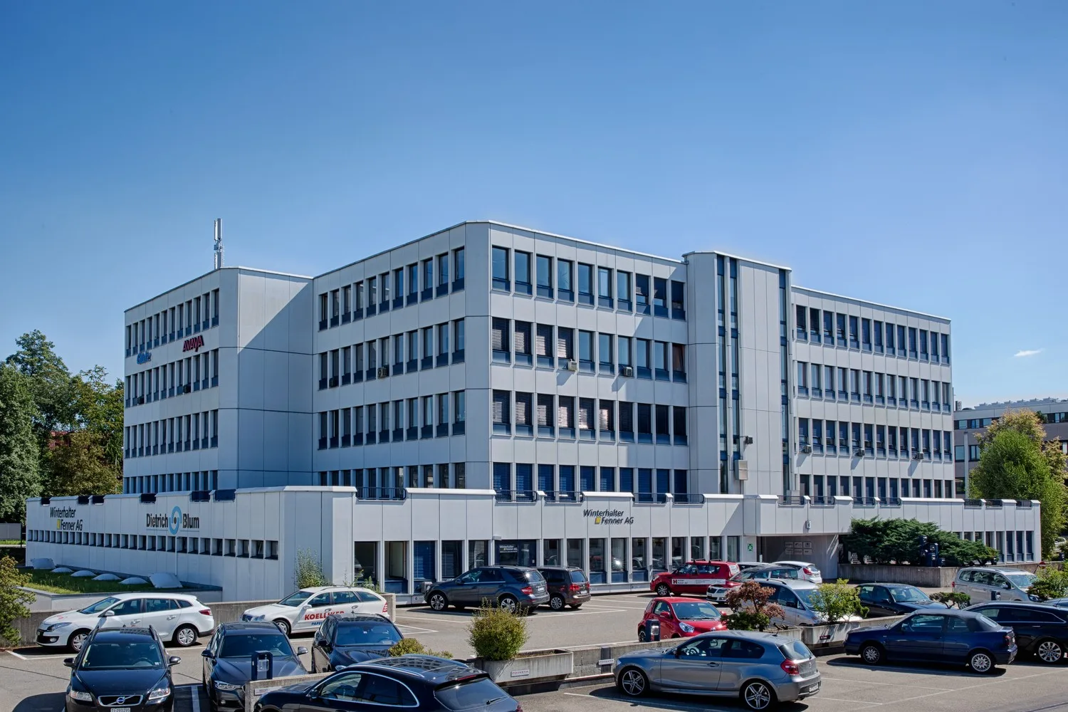 Warehouse space on the ground floor at a package price