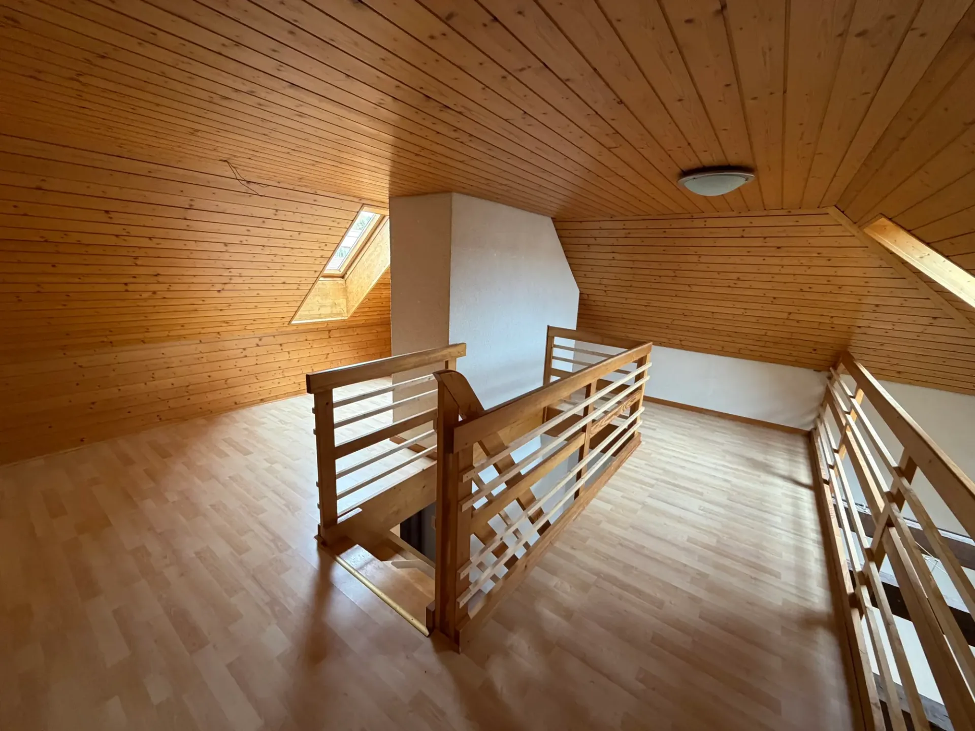 Duplex di 3,5 locali al 5° piano est