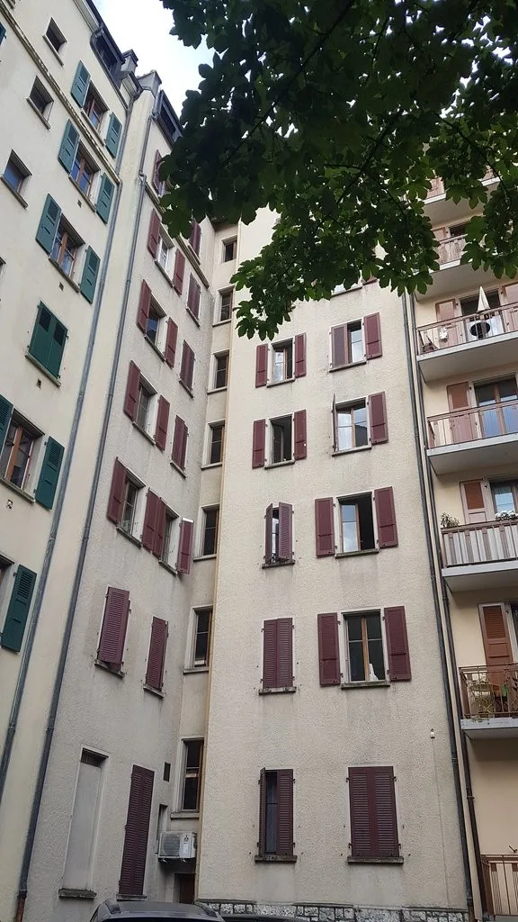 Zu ergattern! Wunderschöne Wohnung in Carouge!