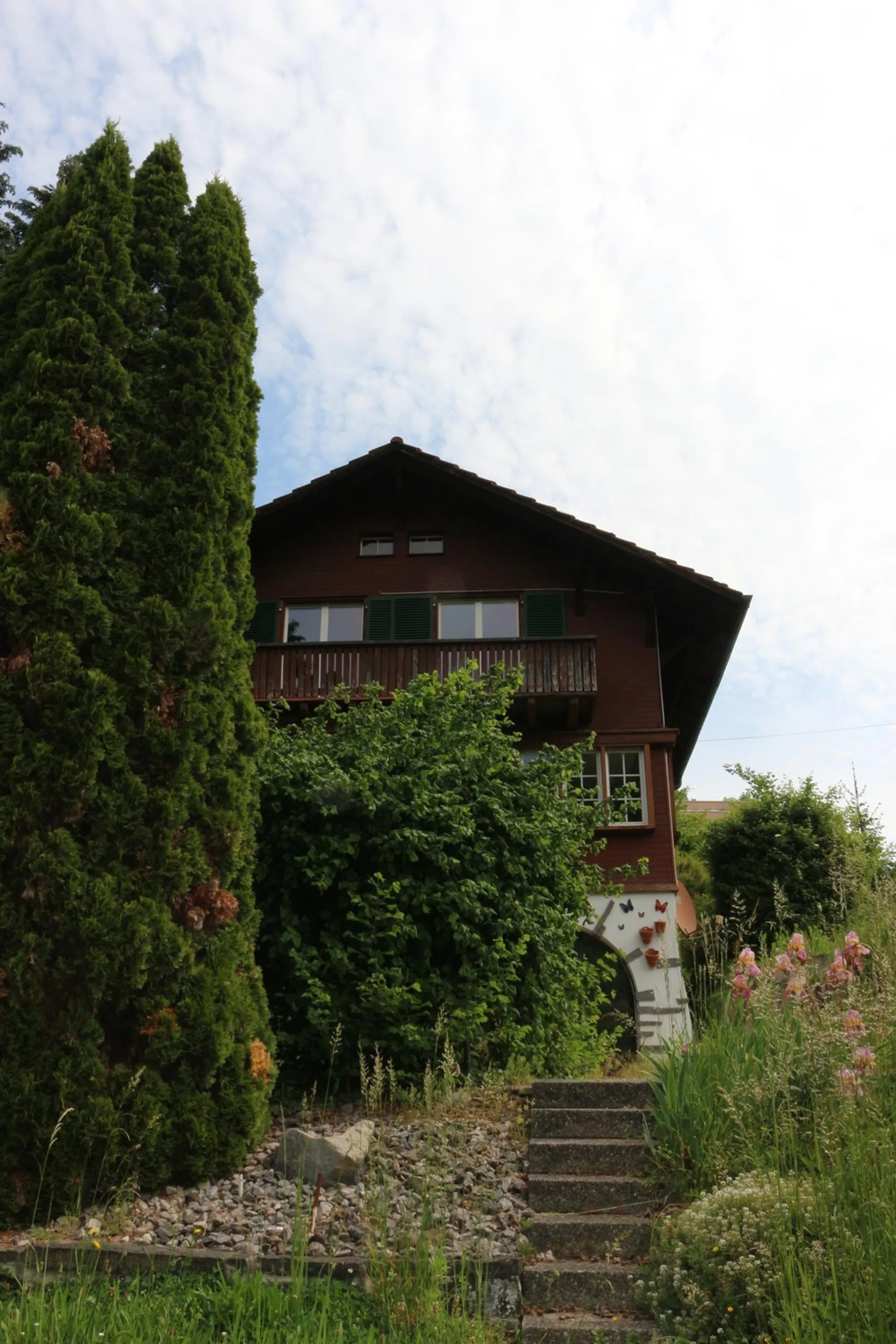 Befristet zu vermieten: Charmantes Einfamilienhaus direkt an der Töss in Wülflingen