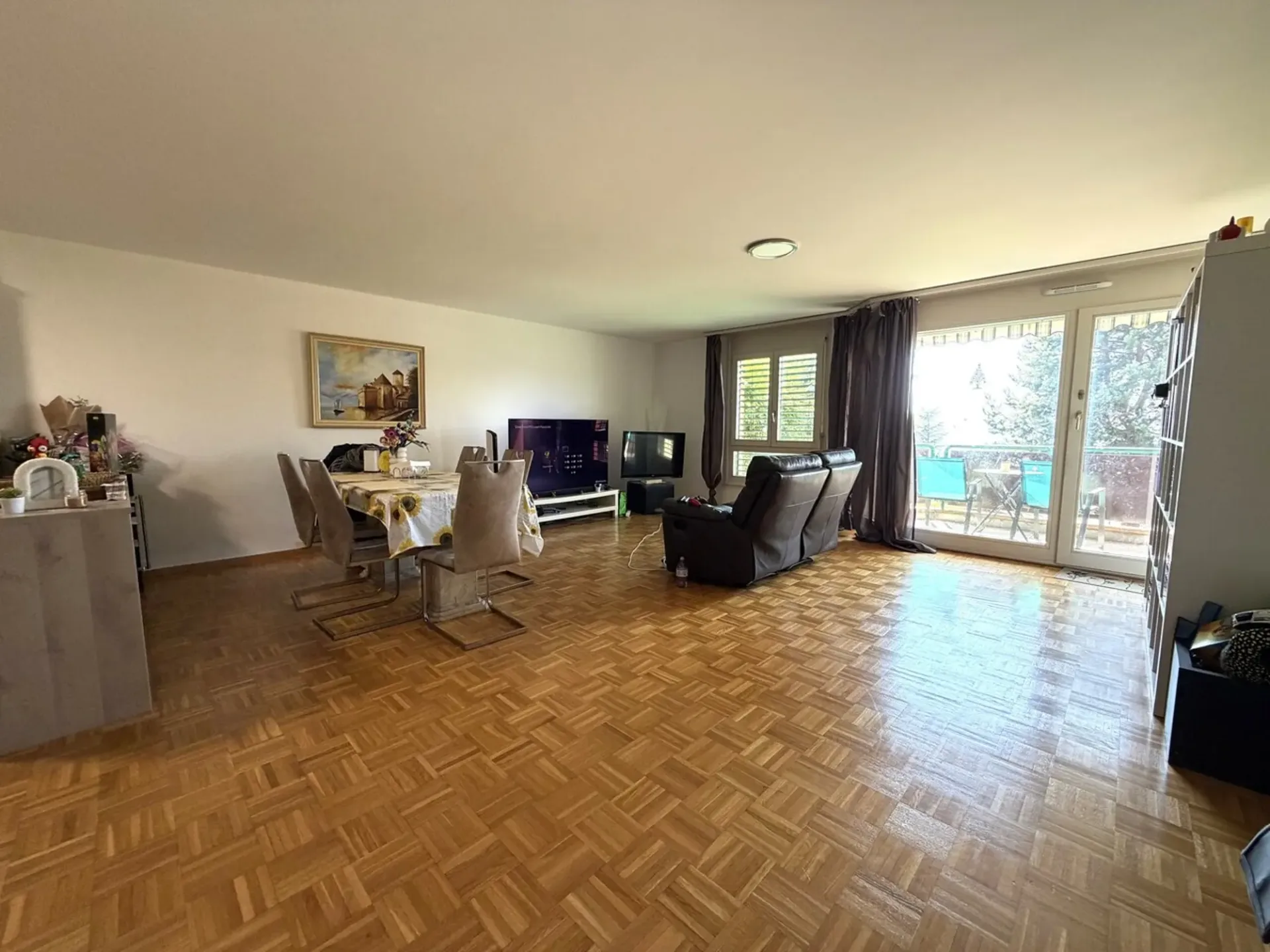 Geräumige 3.5-Zimmer-Wohnung von 95 m2