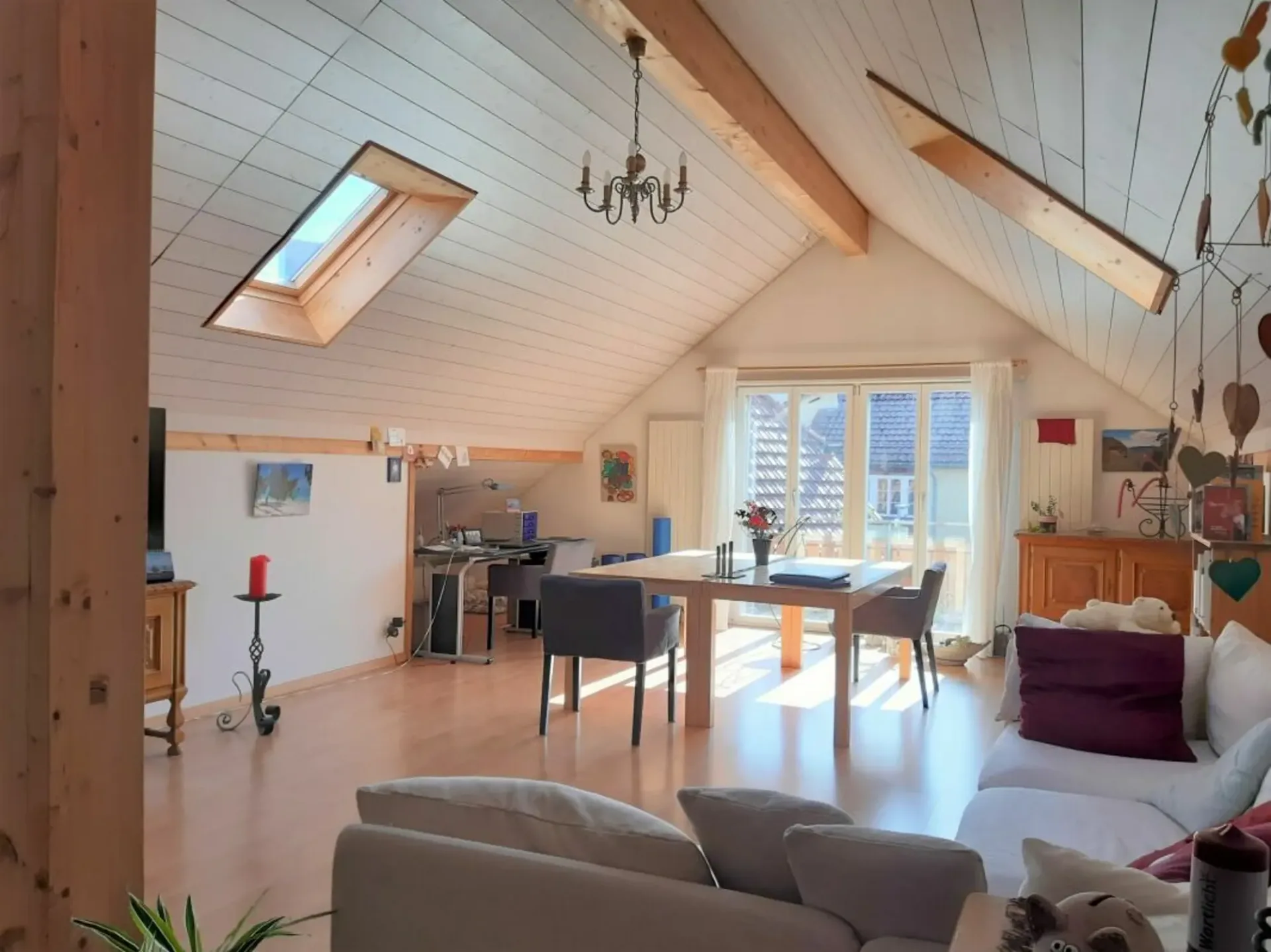4.5 Zimmer, 128m2, Dachwohnung