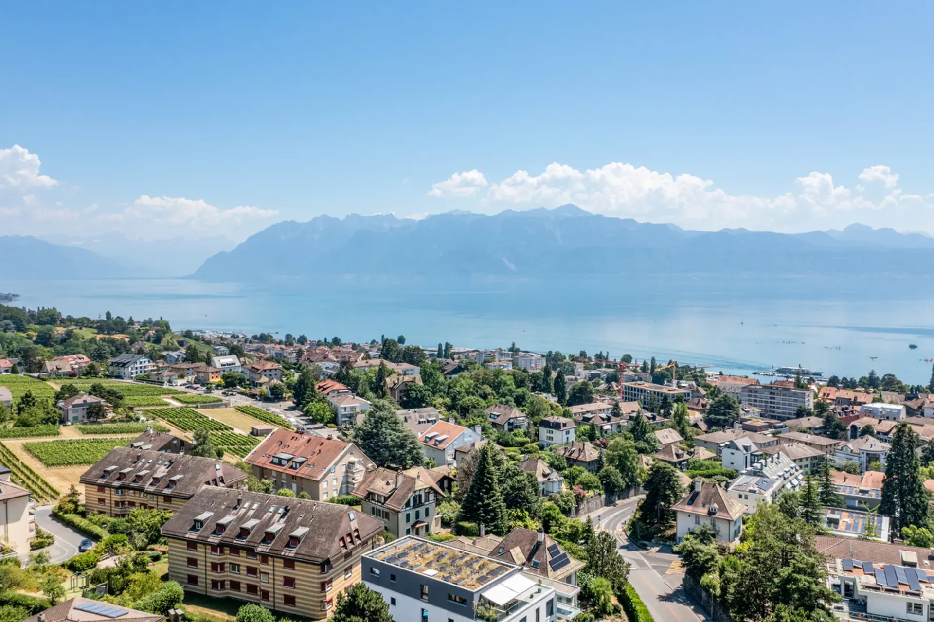Duplex d'eccezione con vista panoramica sul Lago di Ginevra!