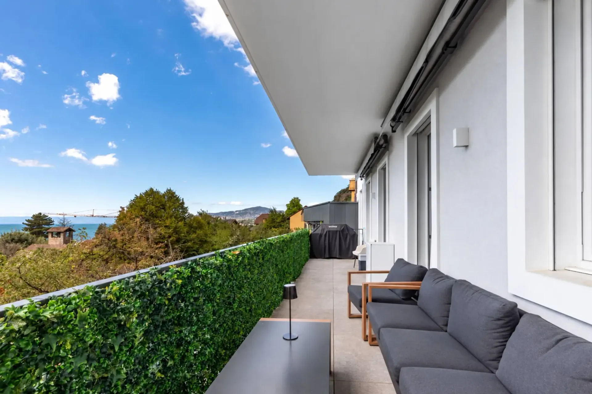164 m2 affacciata sul panorama del Lago di Ginevra