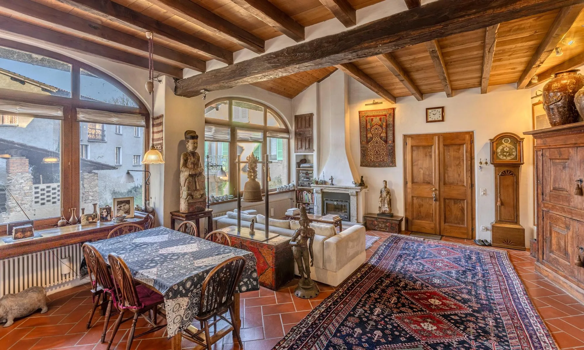 Schönes Haus 5.5 Zimmer renoviert mit Charme in Castelrotto