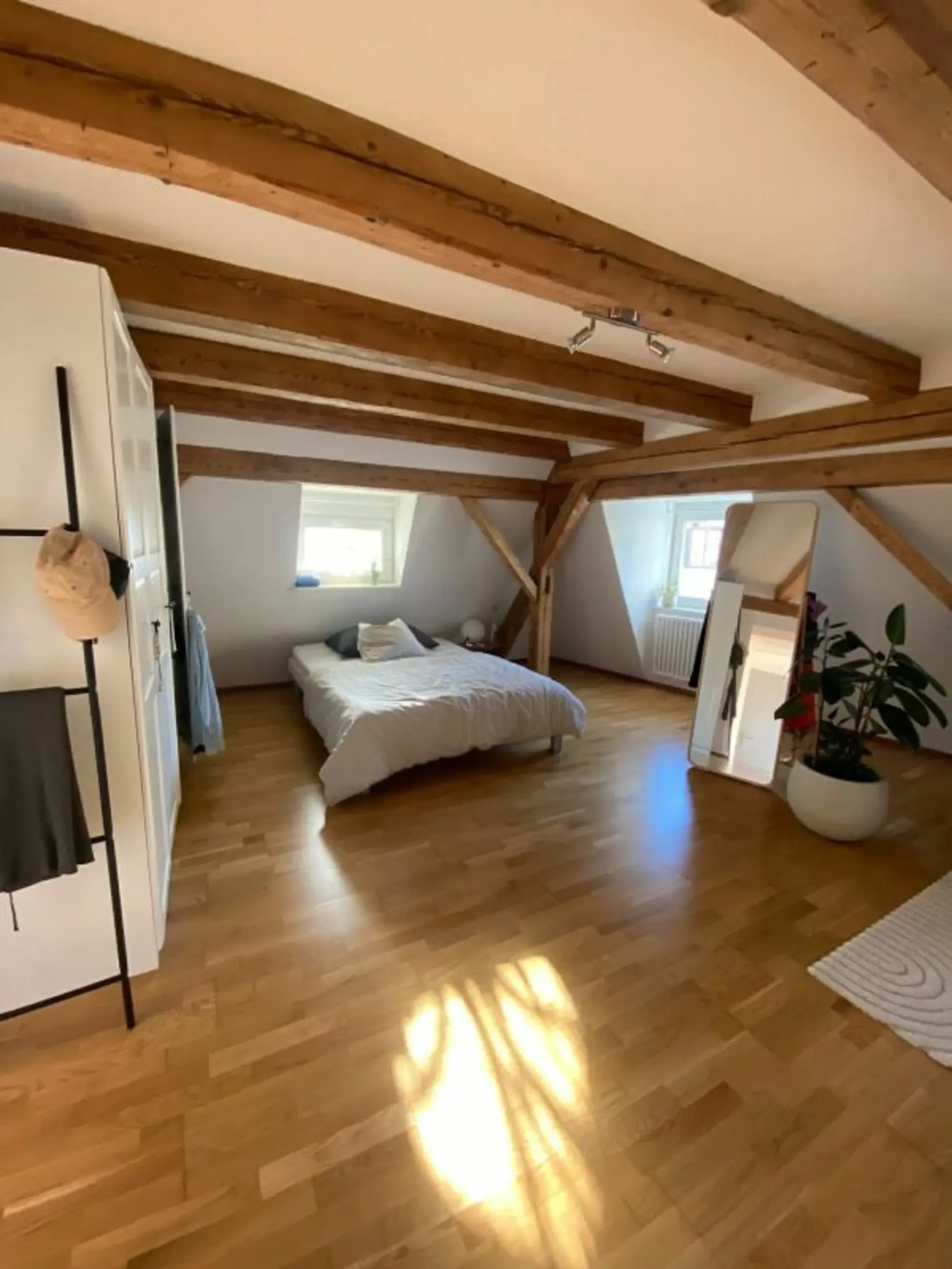 Frisch renovierte 2-Zi.-Maisonette-WG in Altstätten