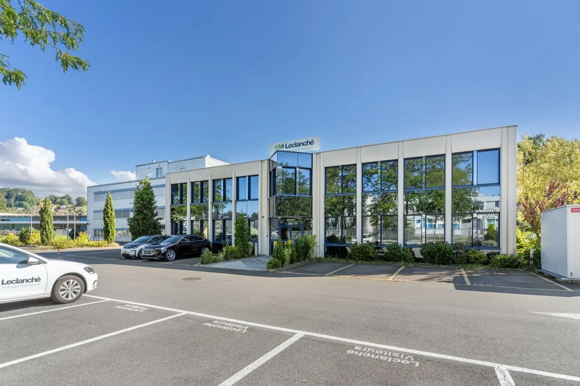Büro von 218m2 - Nähe Autobahn/Bahnhof - Yverdon-les-Bains