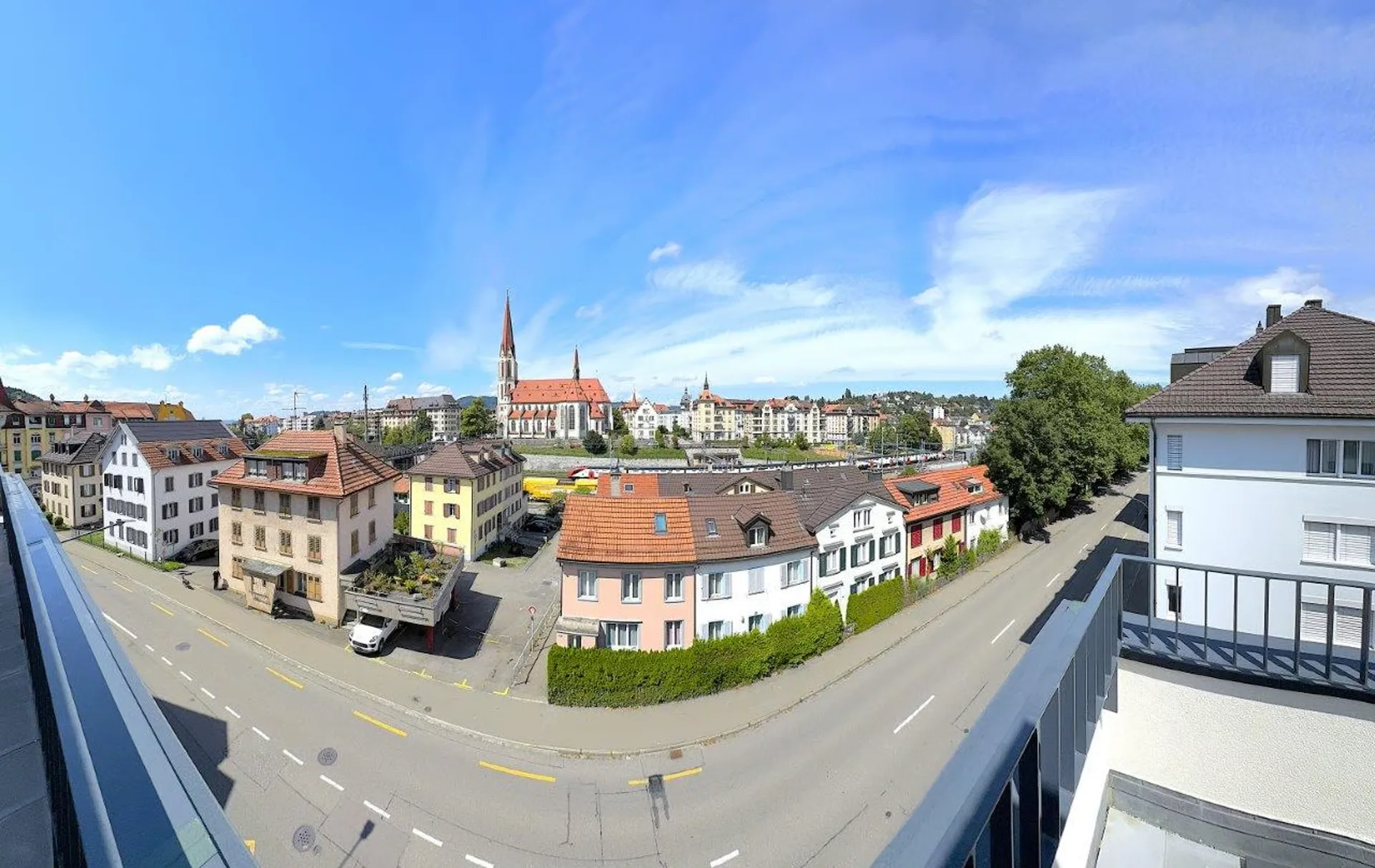 Helle 4.5-Zimmer-Wohnung mit Balkon – Letzte Gelegenheit!