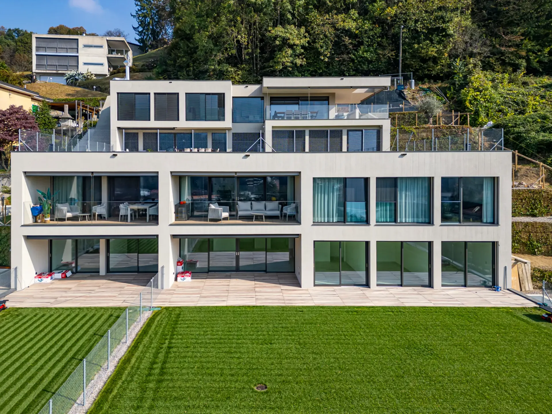 Ampio 2.5 locali con giardino e locale wellness privati