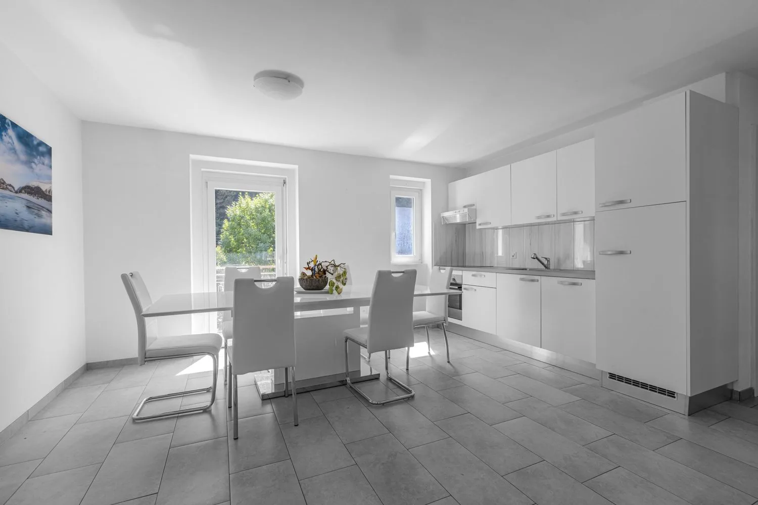 EXCELLENT INVESTMENT - BUILDING WITH 12 UNITS IN QUINTO