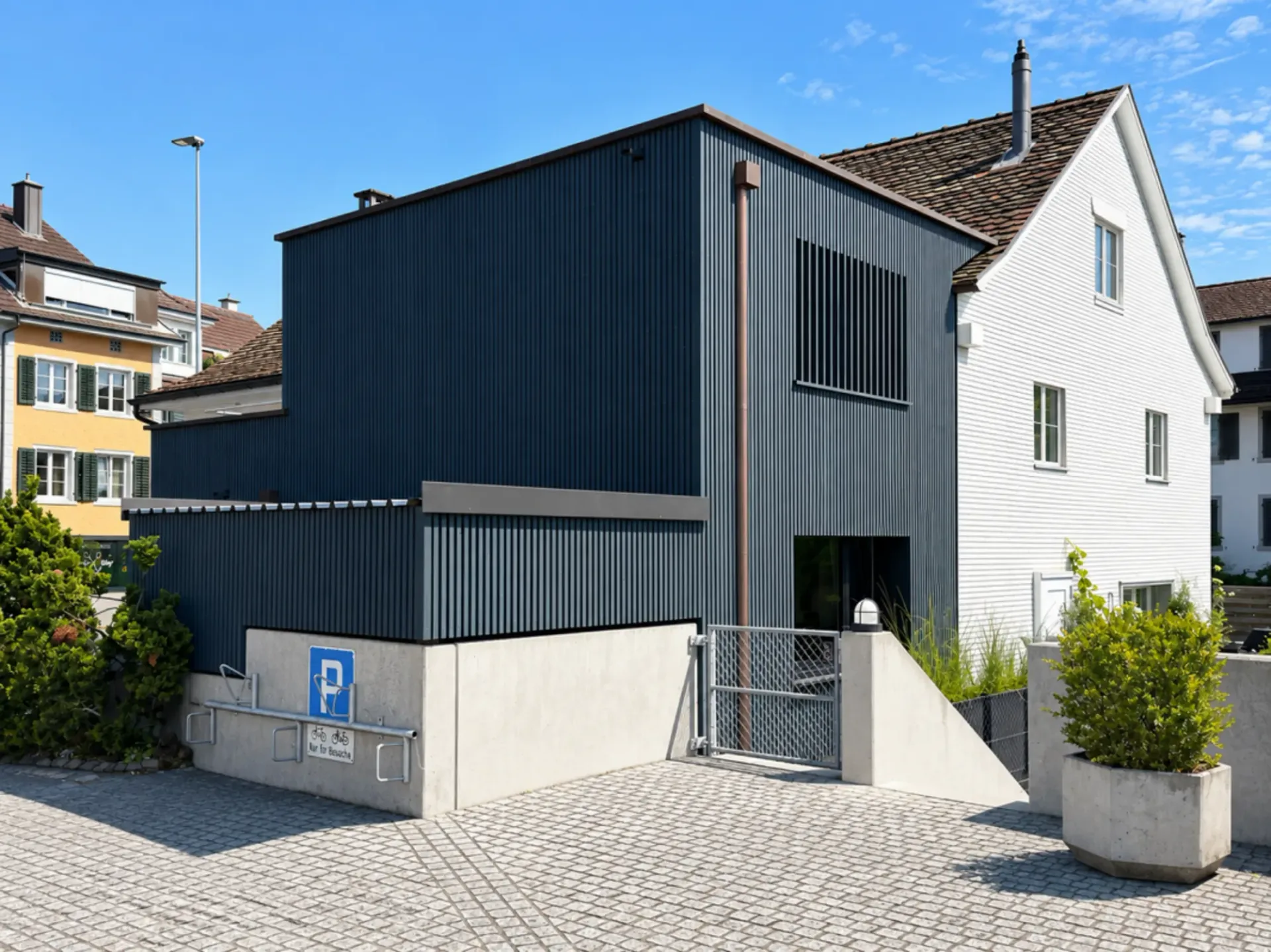 4.5-Zimmer-Wohnung mit Hauscharakter: einzigartiger Charme in unmittelbarer See- und Zentrumsnähe!