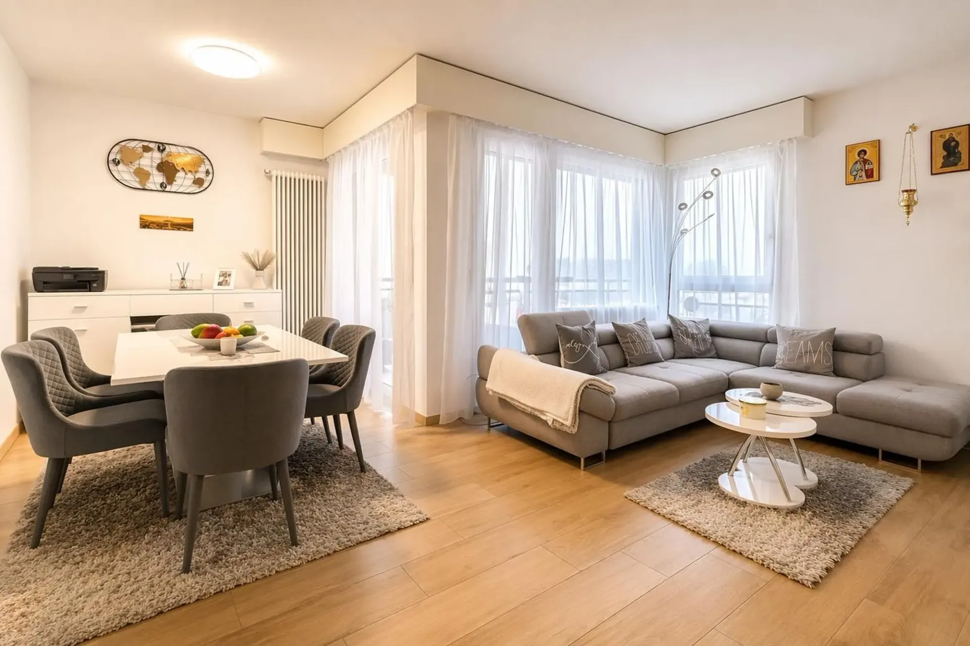 3.5 locali, ristrutturato con box privato, Paradiso AV096-22