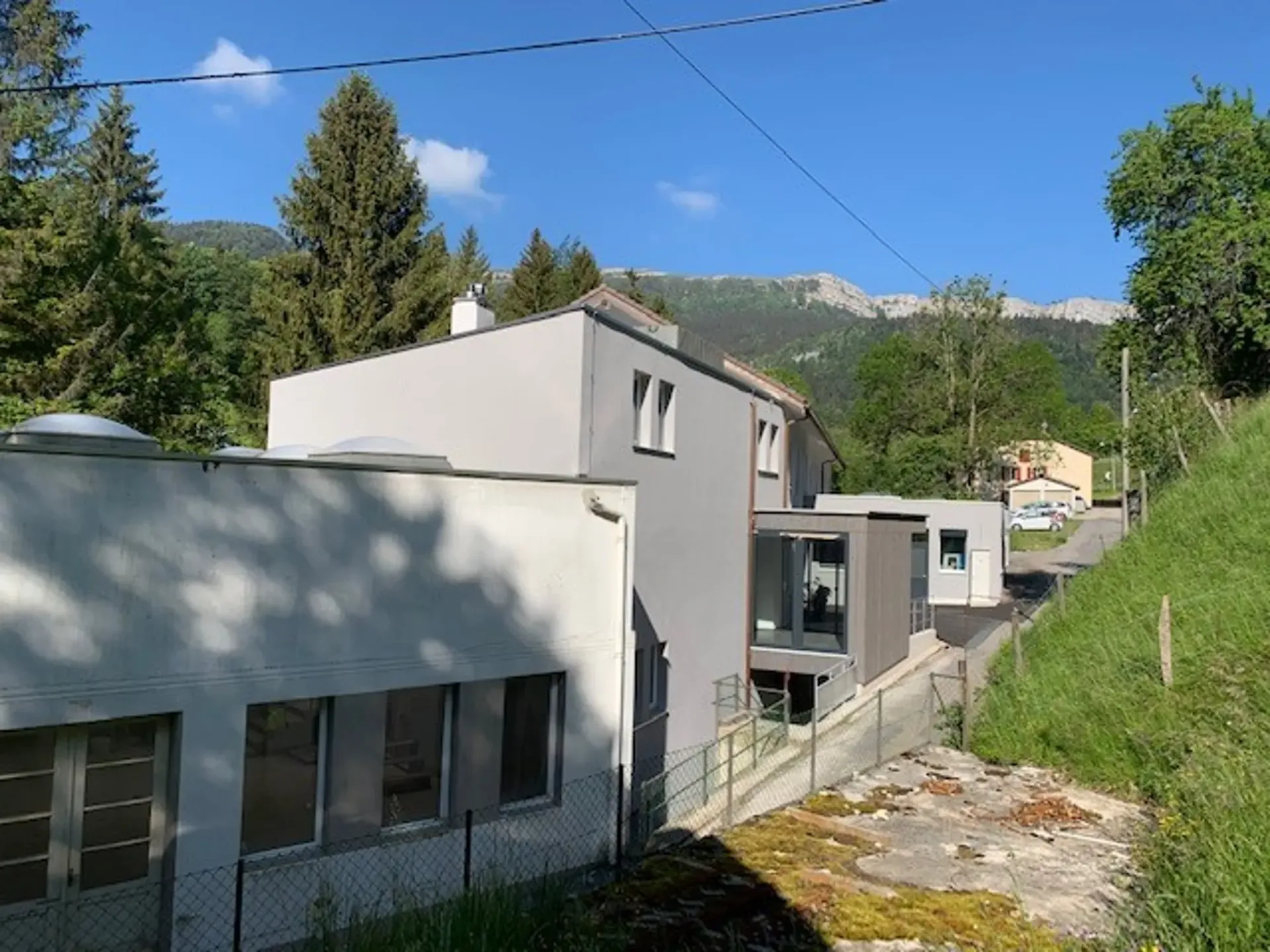 Industrial/Commercial Building for Rent in Vallorbe