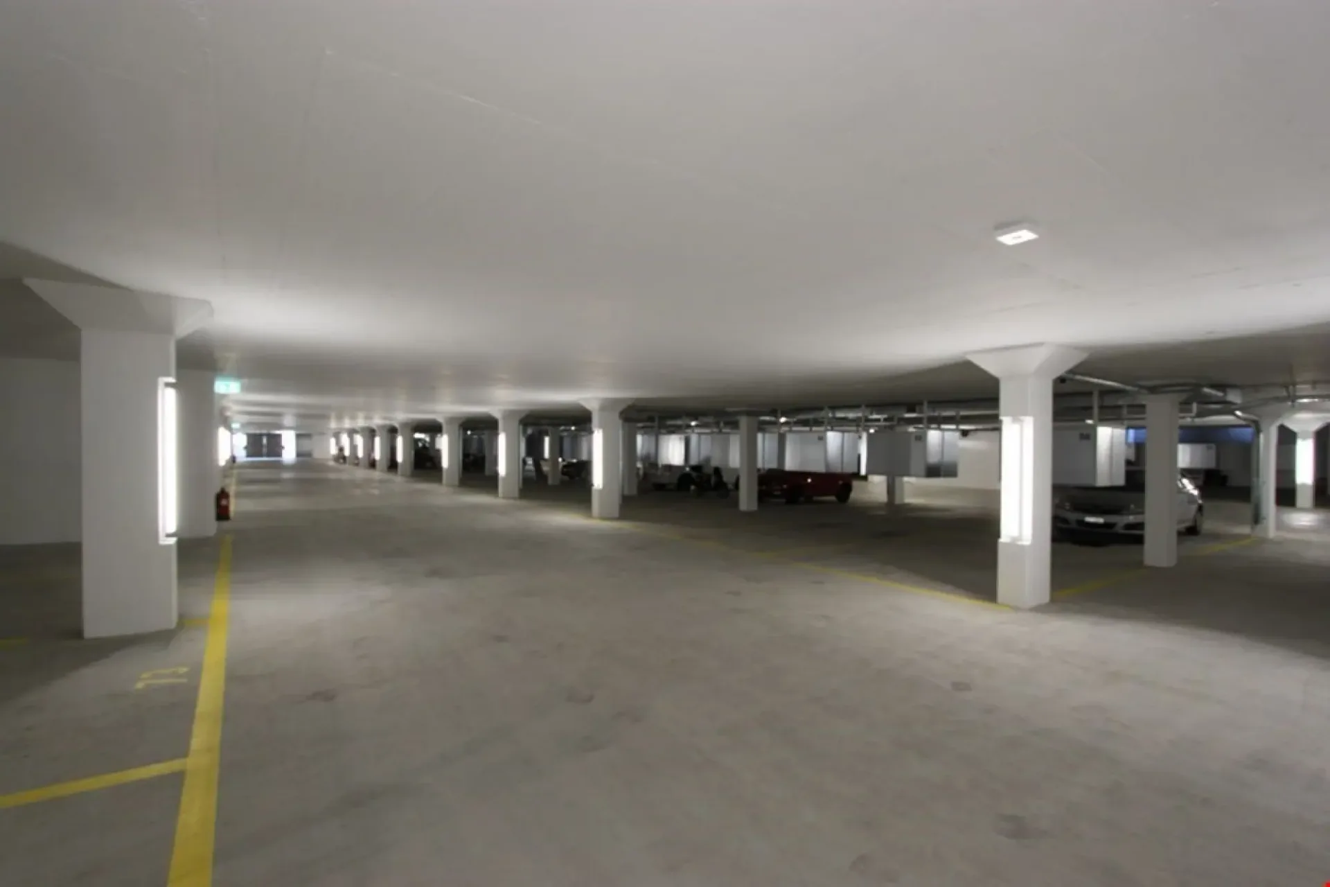 Motorradparkplätze in Honau