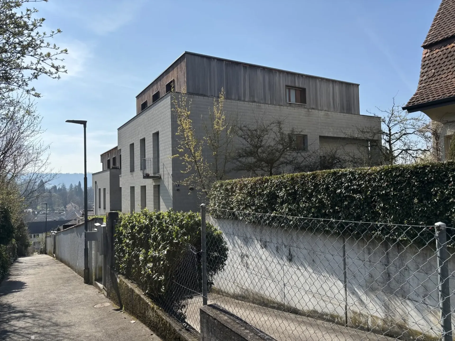 Charmante 4.5-Zimmer-Wohnung mit Balkon und schöner Aussicht in Biel