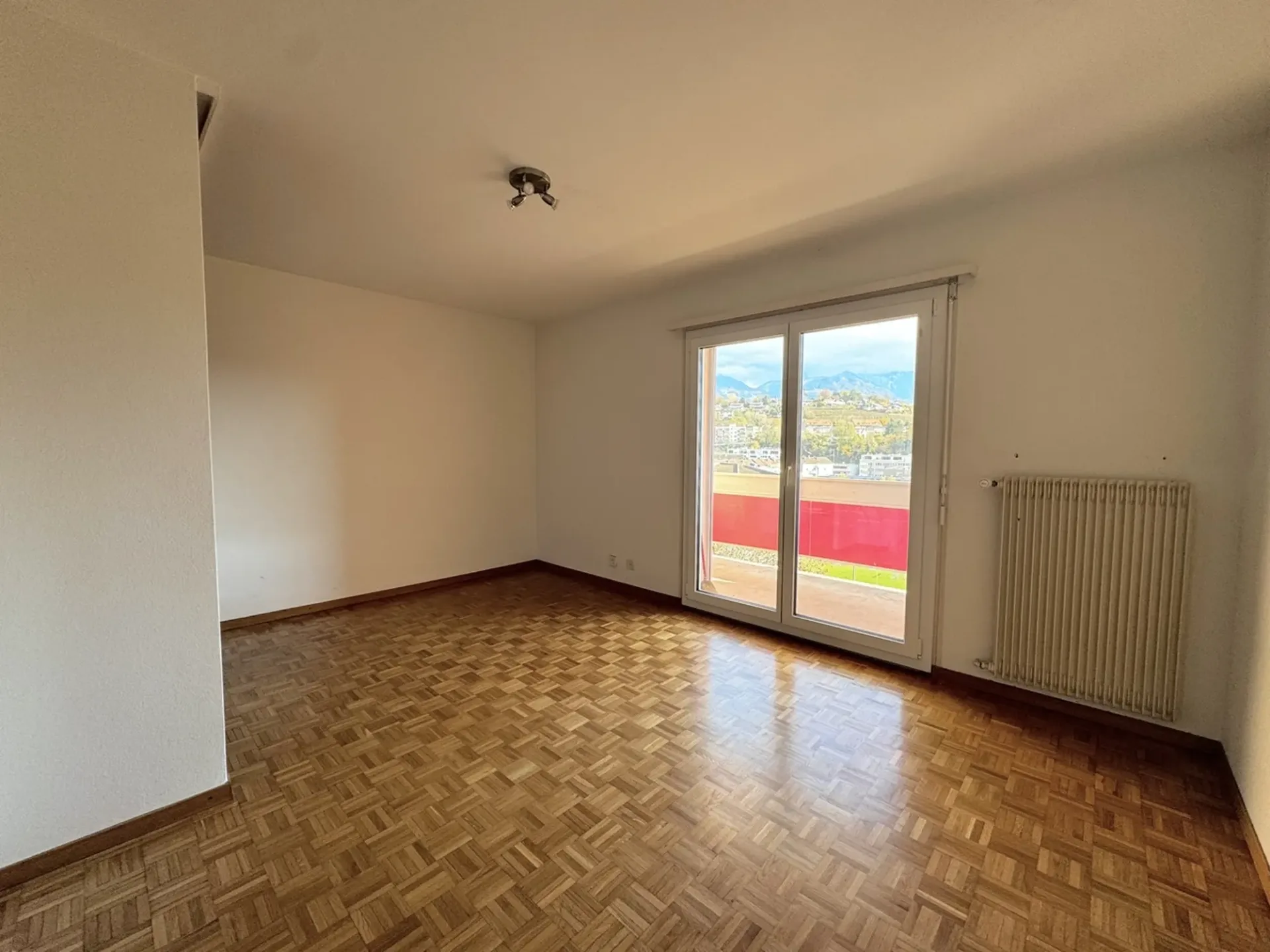 CDD bis 31.01.2027 - 1-Zimmer-Wohnung mit Balkon