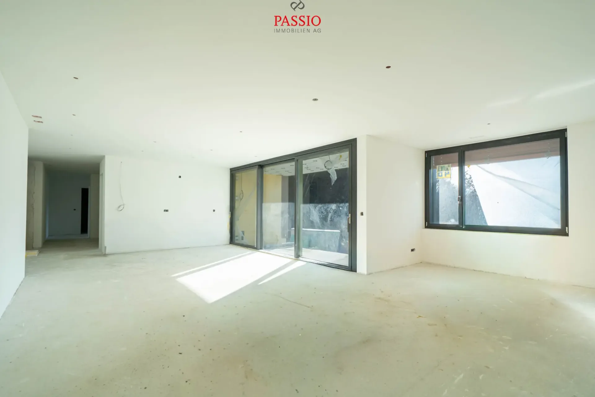 Grosszügige 5.5-Zimmer Neubau-Gartenwohnung an bester Lage