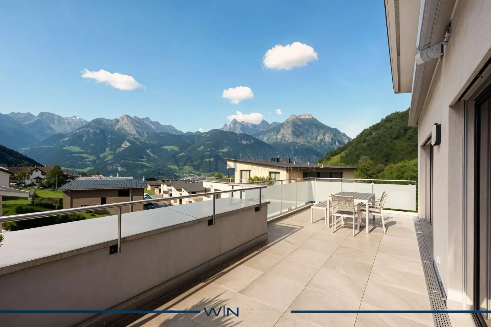 Attika mit Alpenkino ? jeden Tag Logenplatz