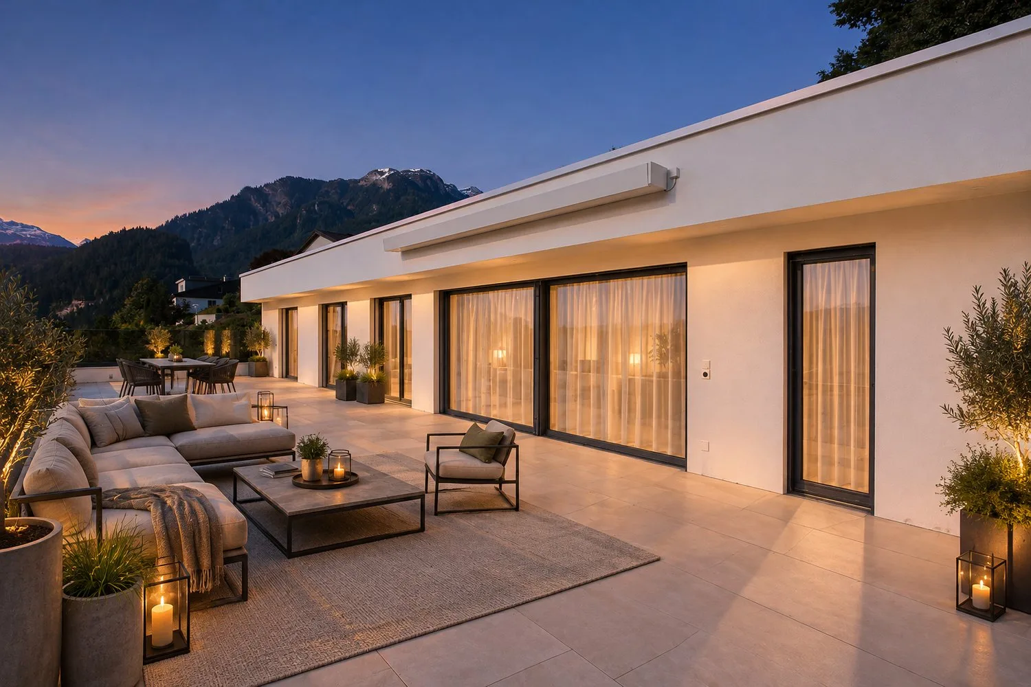Penthouse-Feeling mit Panoramasicht | Exklusive Terrassenwohnung in Thusis