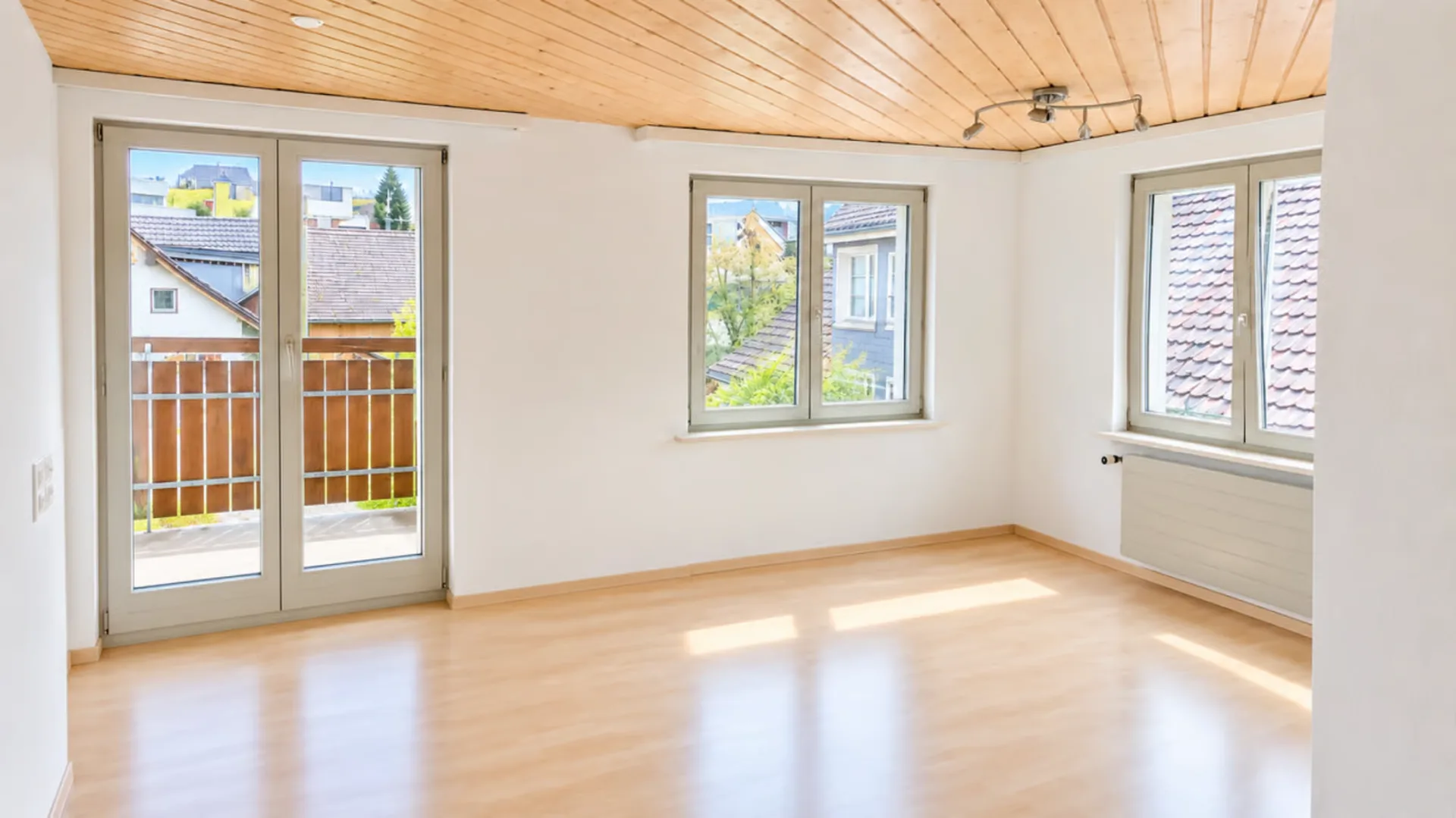 Helle und schöne 3.5 Zi-Whg. mit Balkon zu vermieten