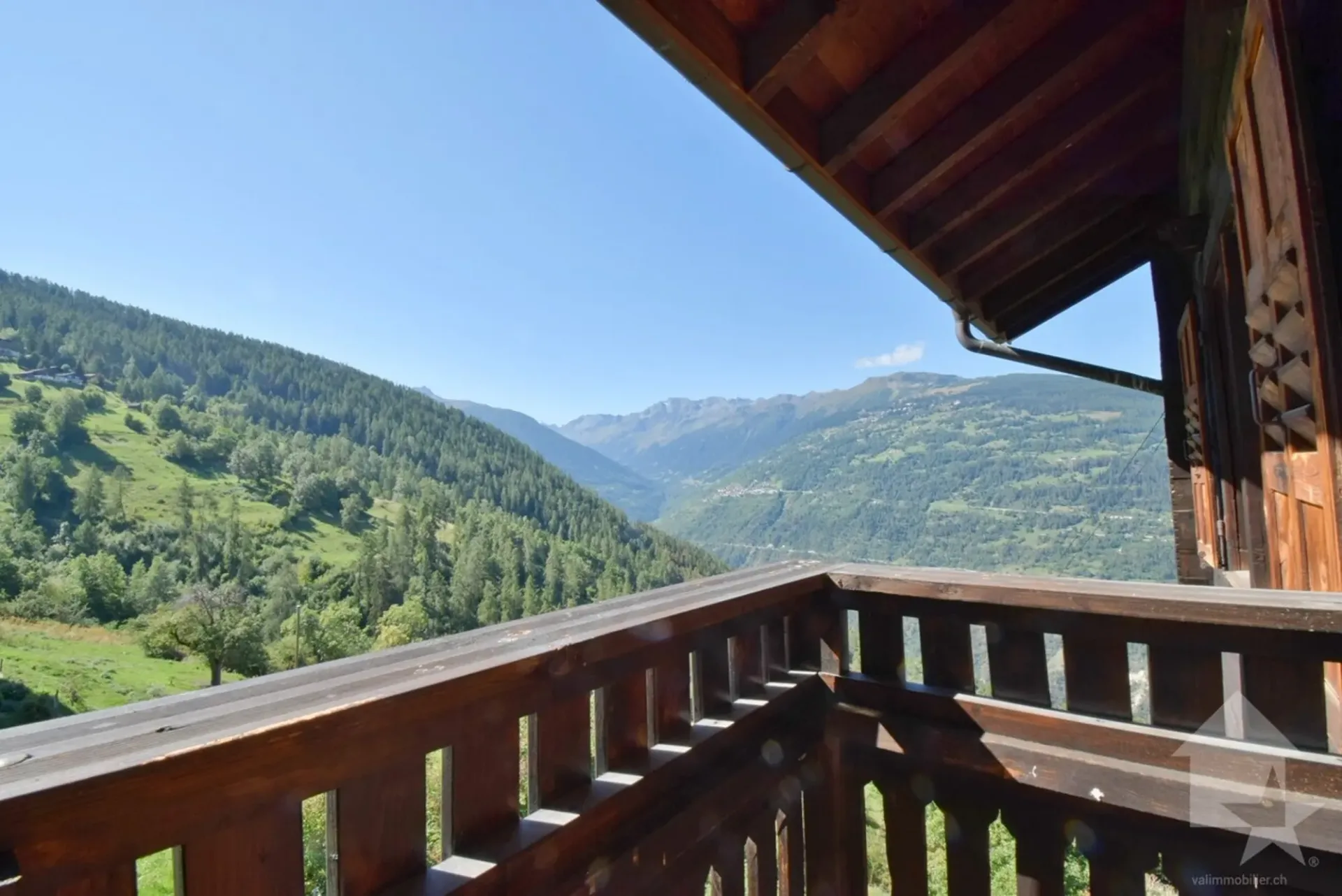 Magnifique appartement de 3.5 pièces complètement rénové en 2024