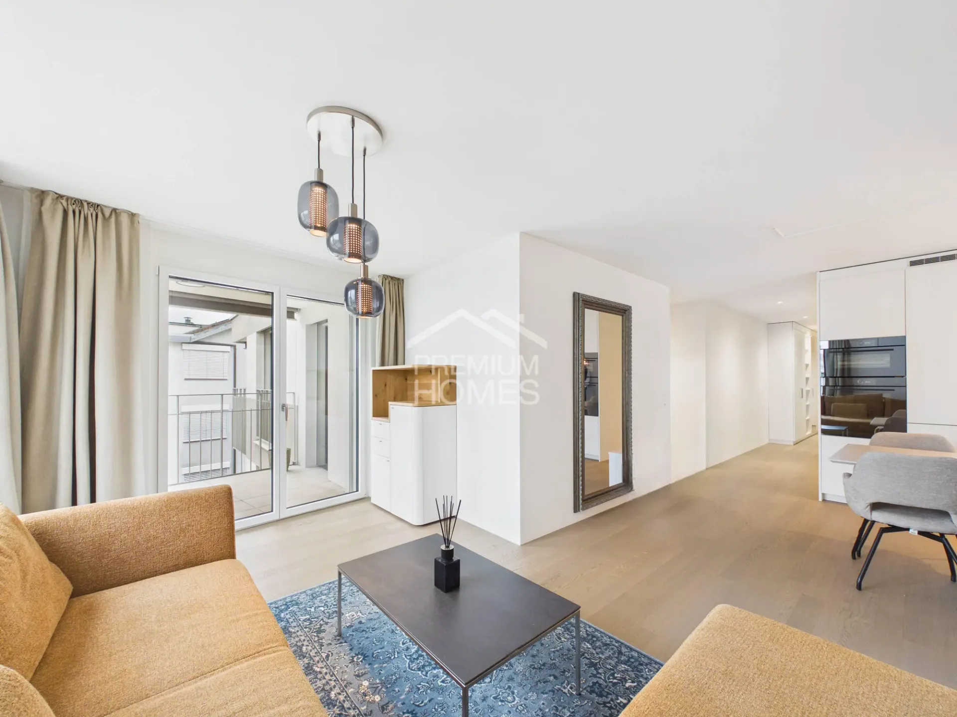 Appartement de design exclusif - Meublé de haute qualité & prêt à emménager immédiatement !
