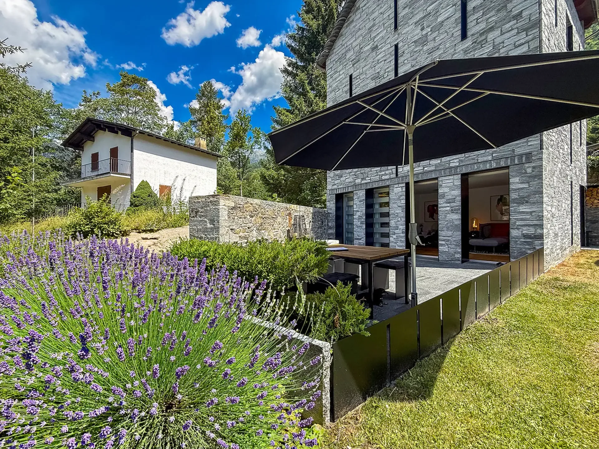 Zweitwohnsitz - Charmantes renoviertes Rustico in Lavizzara-Tal