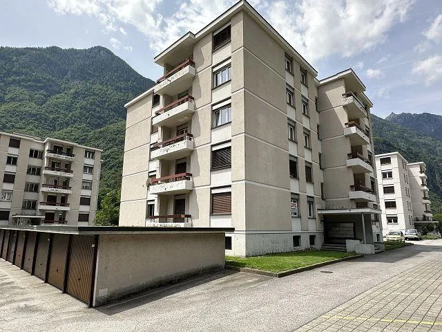 3 1/2-Zimmer-Wohnung im 1. OG / appartamento di 3 1/2 locali nel pr...
