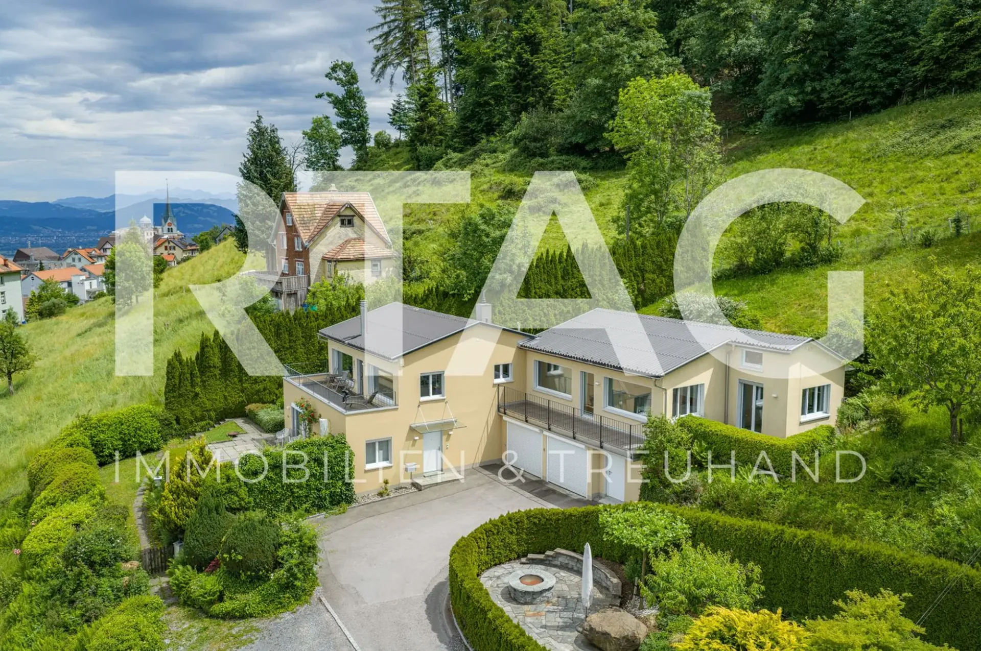 Einfamilienhaus mit Baulandreserve