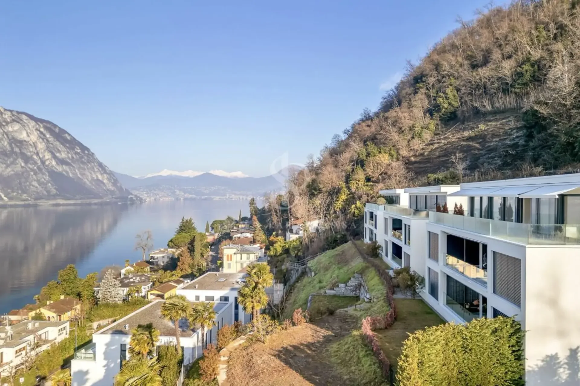 Garten und Seeblick