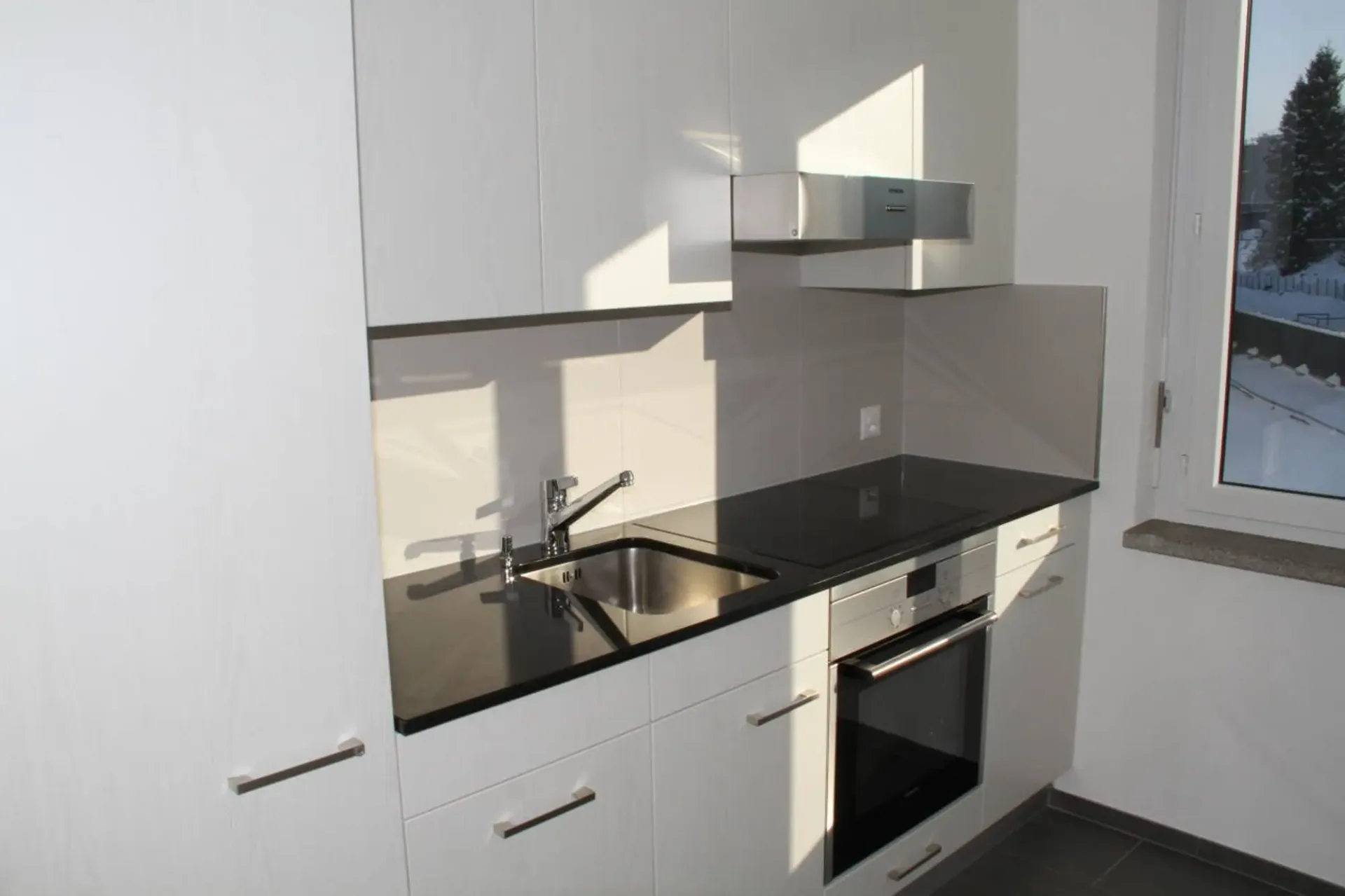 Appartement spacieux 2.5 pièces avec balcon et belle vue à St. Gallen