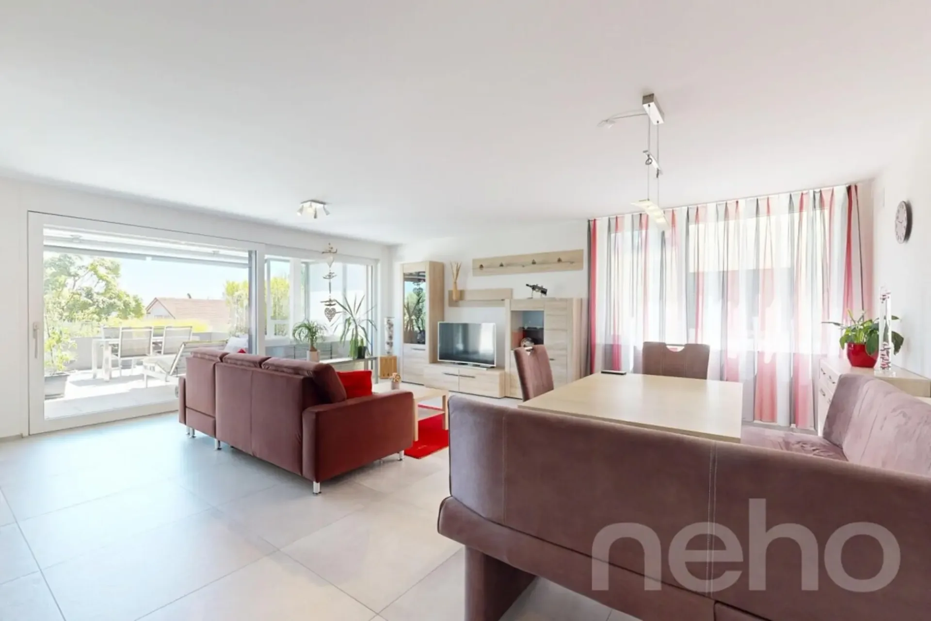 Exclusive 4.5-room terrace apartment with spacious outdoor area