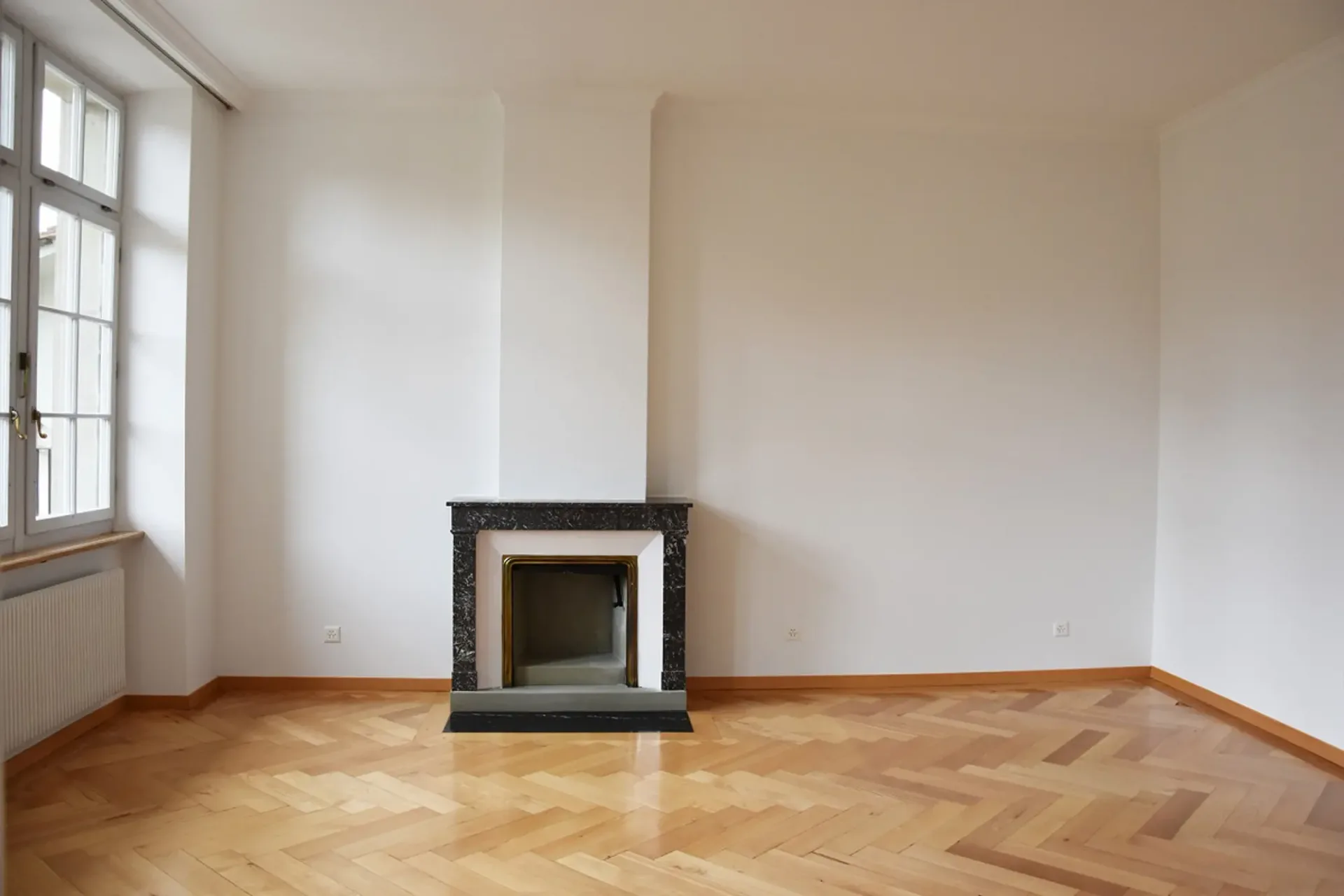 Exclusive 5-room apartment with rooftop terrace in the old town of Bern