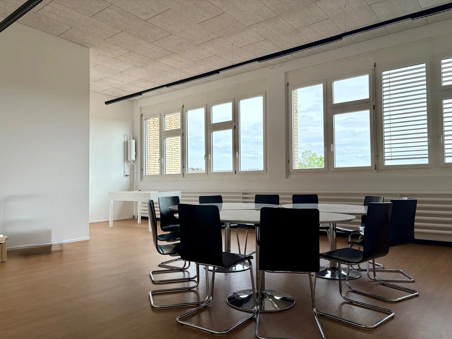 Espaces de bureau et d'atelier modernes à louer à Wangen-Brüttisellen