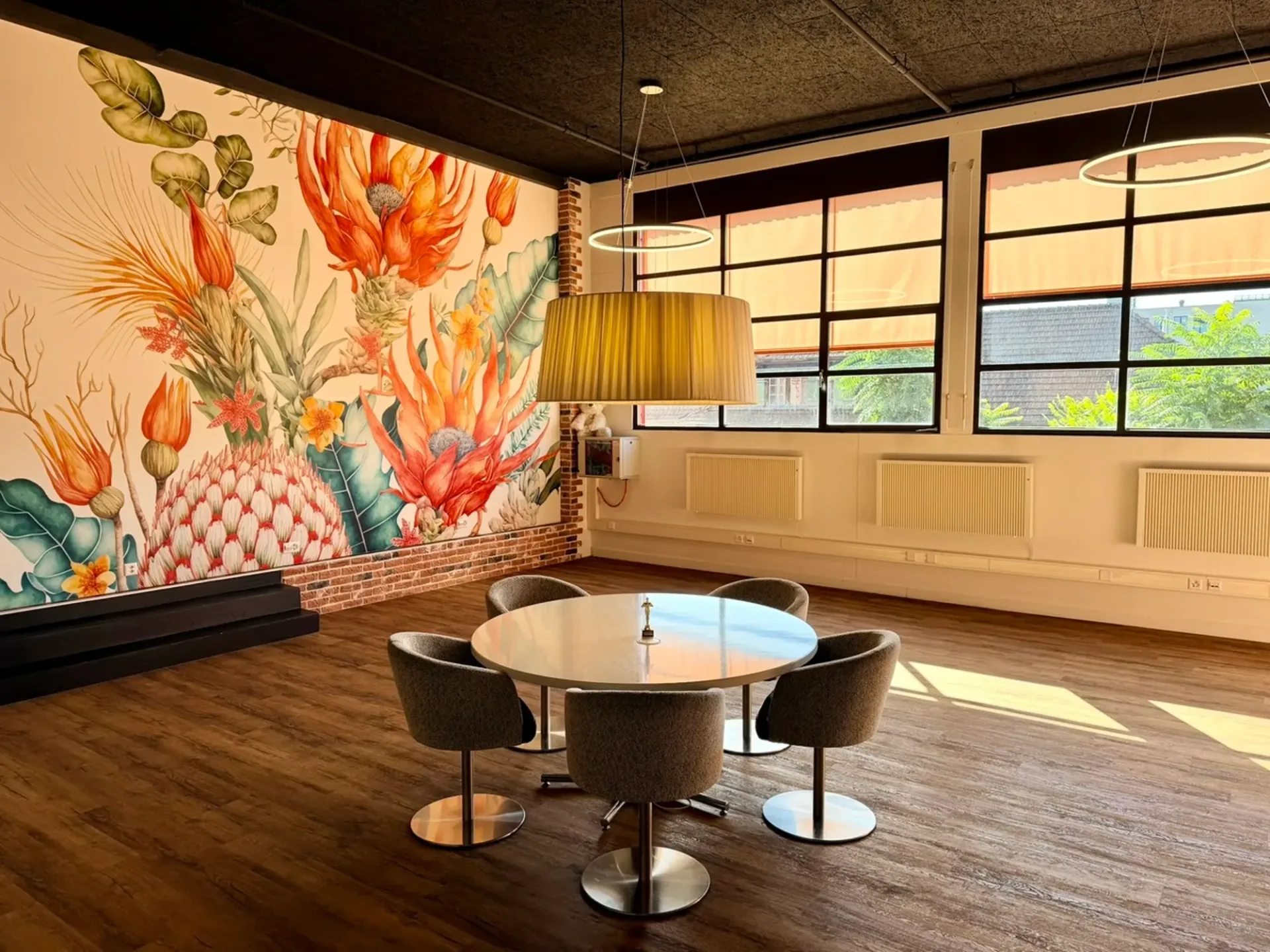 Heller und grosszügiger LOFT- Büro- oder Gewerberaum