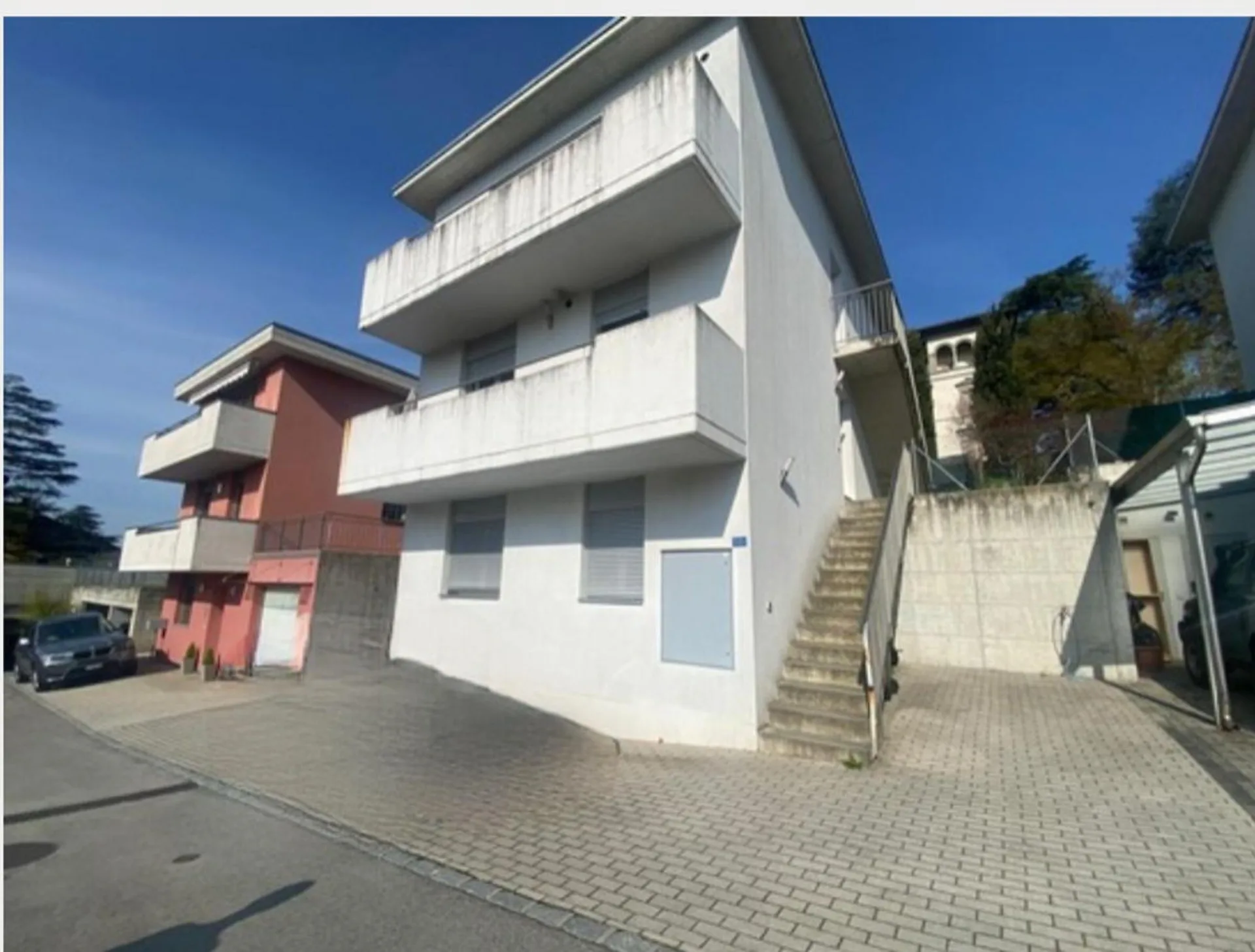 Morbio Inferiore - Duplex 3.5 Zimmer mit privatem Garten