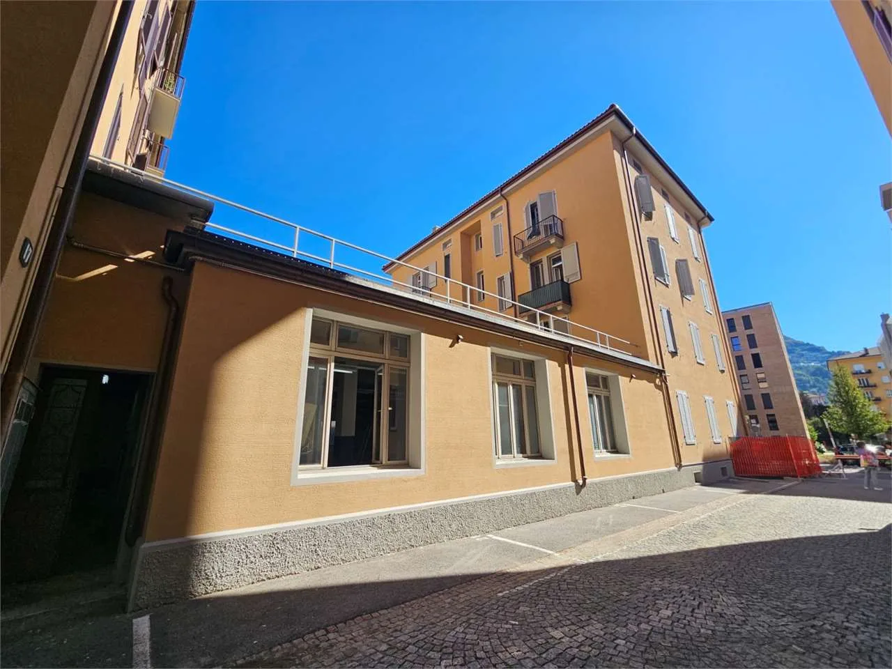 Lugano Zentrum, Gewerbefläche von 308 m² mit Büros und Produktionsbereich