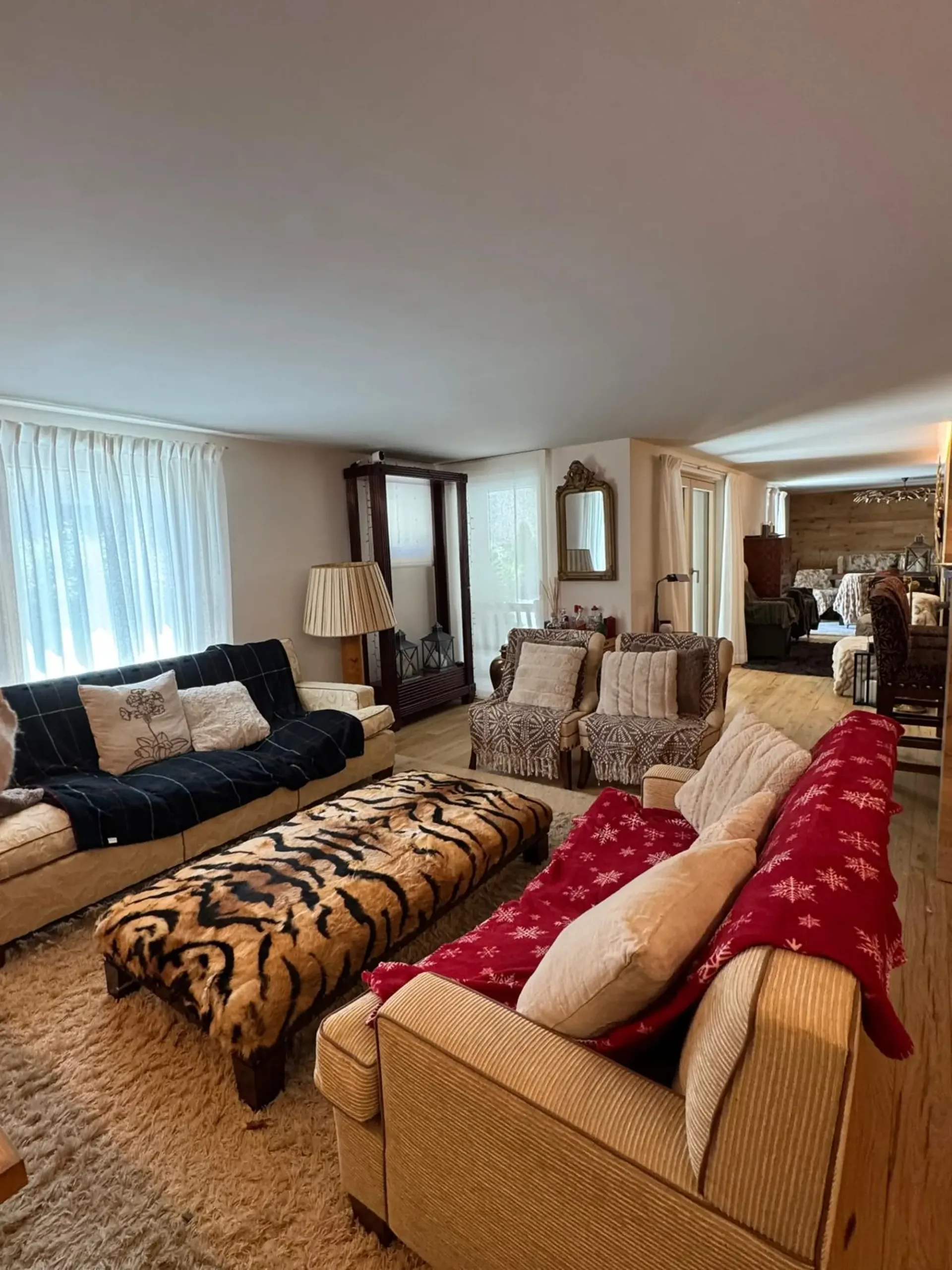 Exquisiter Alpen-Retreat in Via Maistra – Sankt Moritz Dorf – Just renoviert!