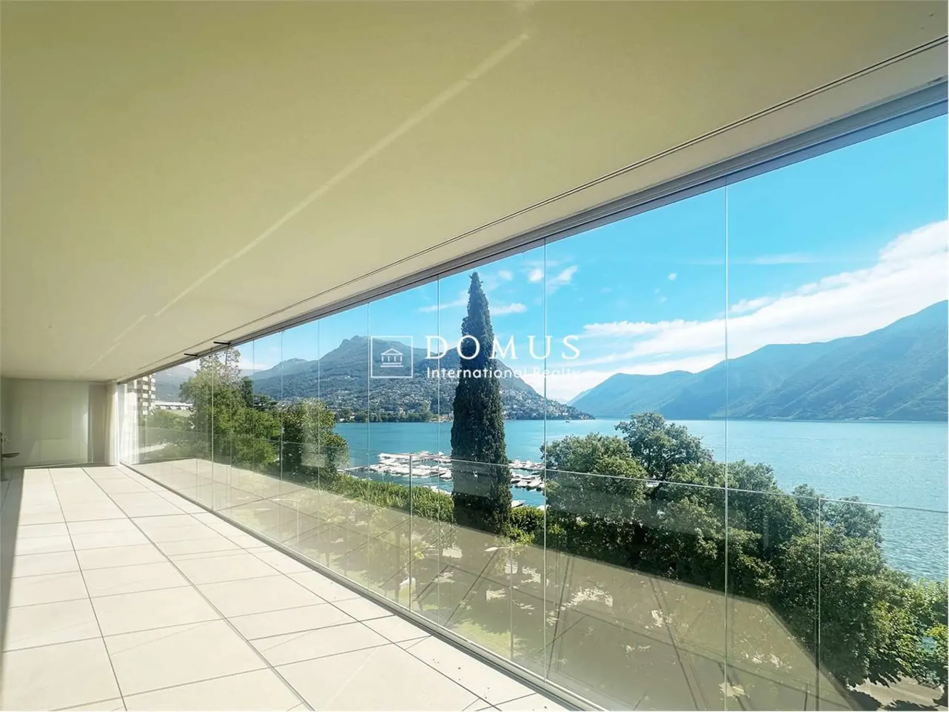 Luxuriöse Wohnung im Herzen von Lugano mit Seeblick