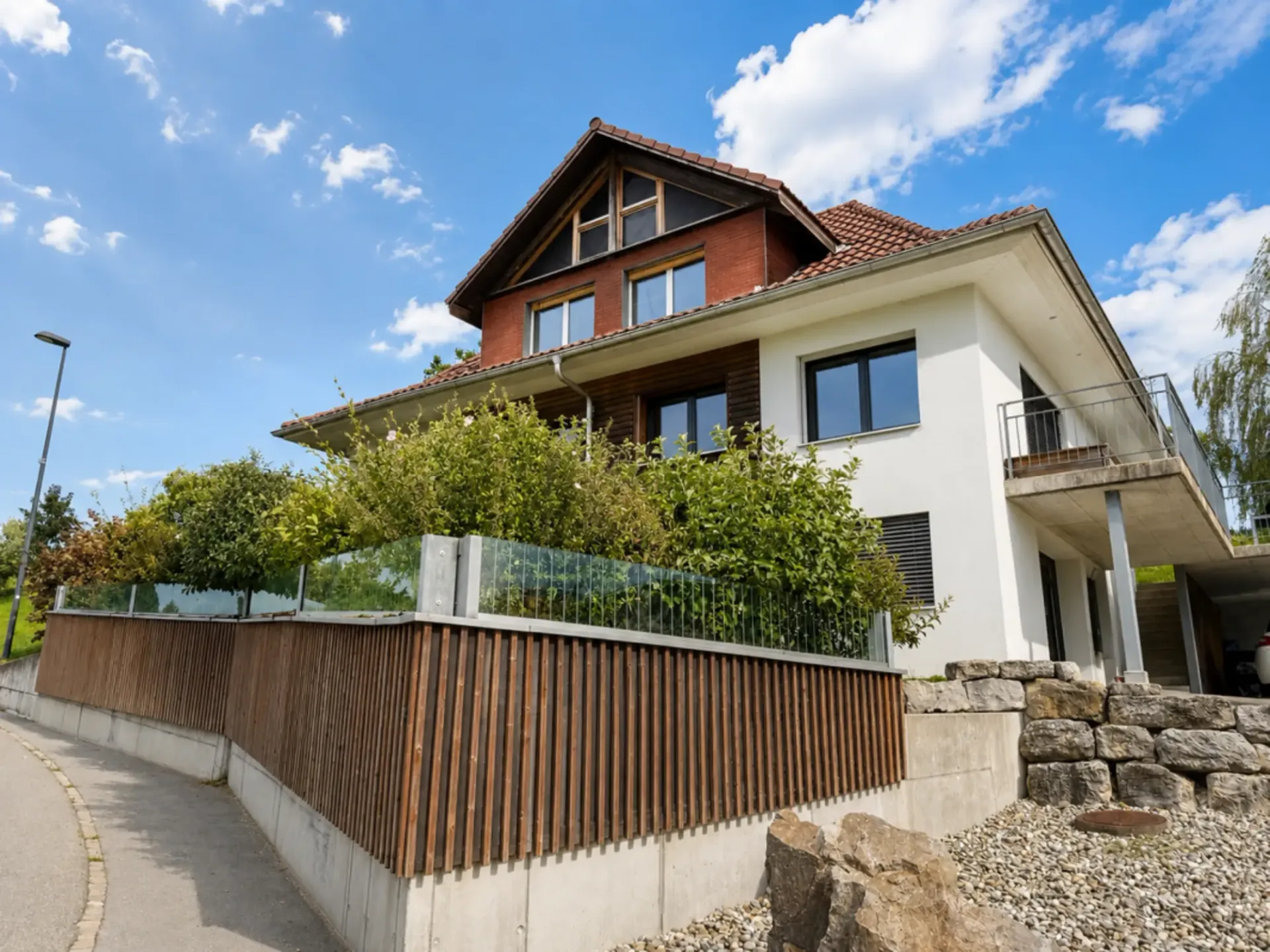 UNVERBAUBARER WEITBLICK ÜBER DEN JURA
