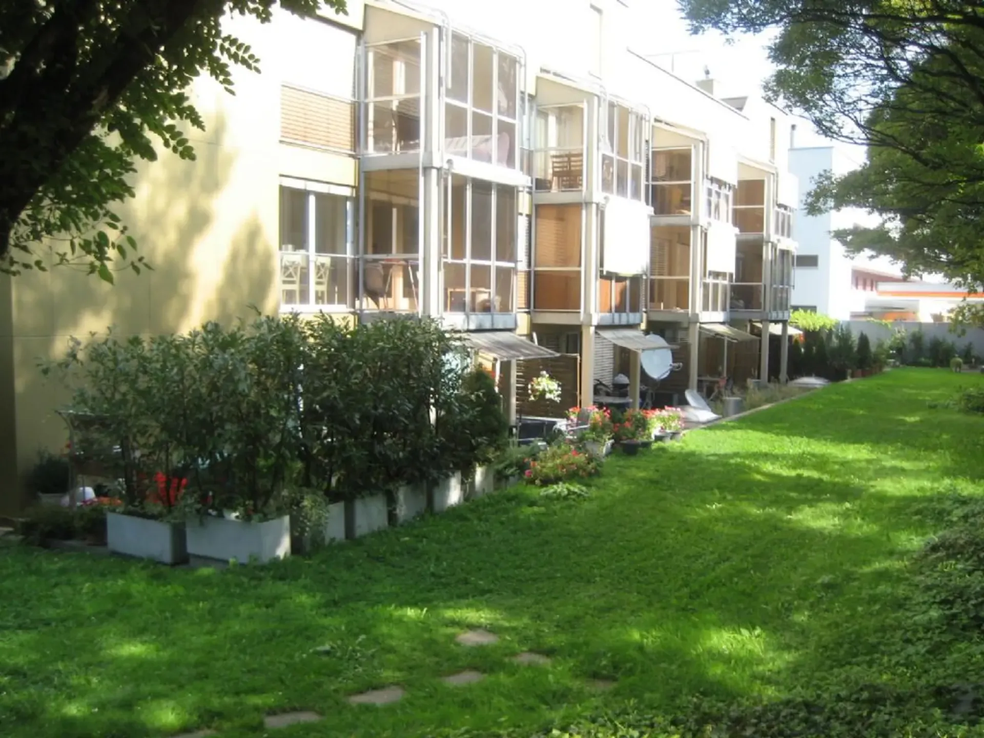 GARTENSITZPLATZ | ZENTRAL | GERÄUMIG
