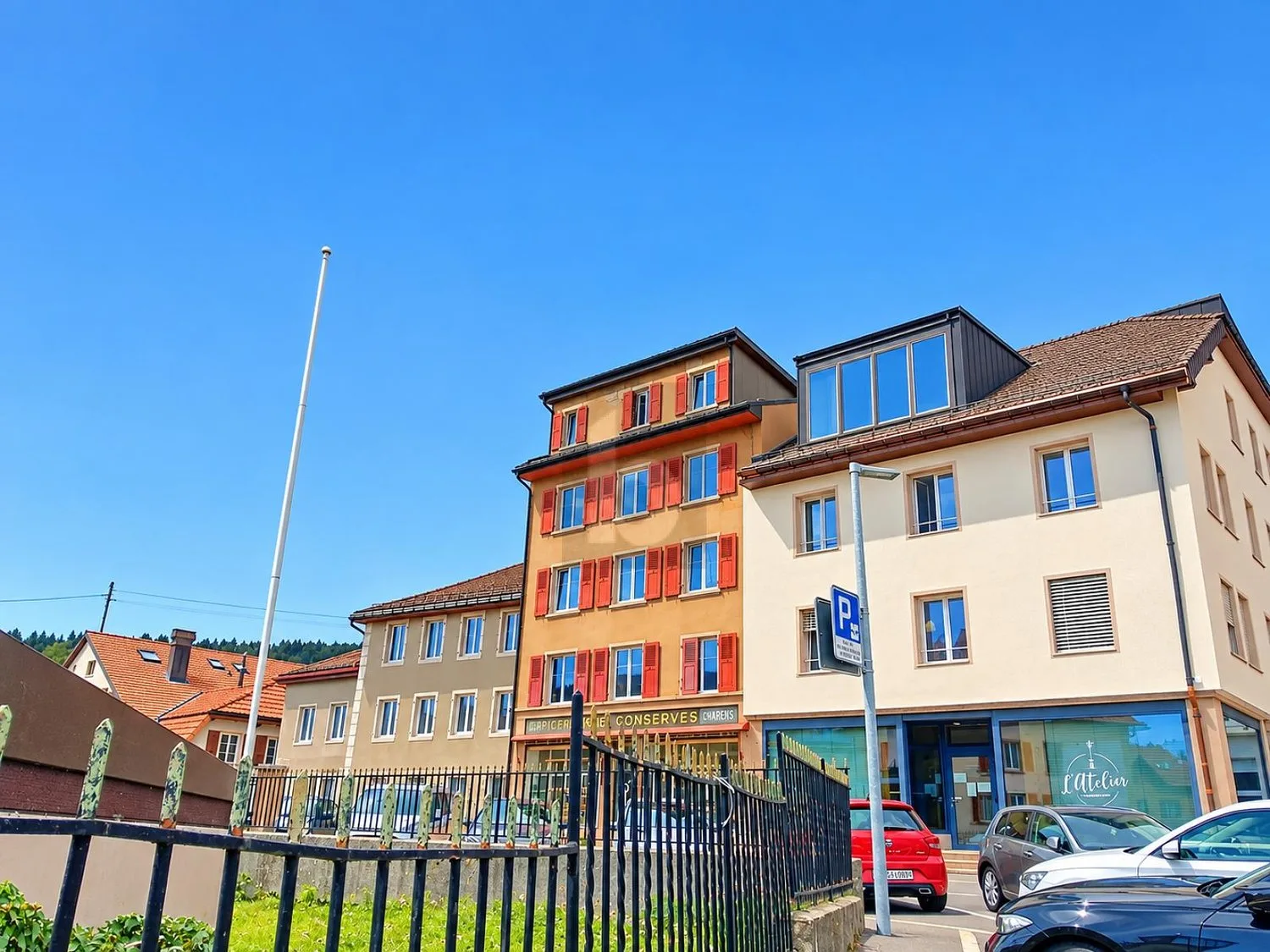 Spacious and through: Investment or Residence