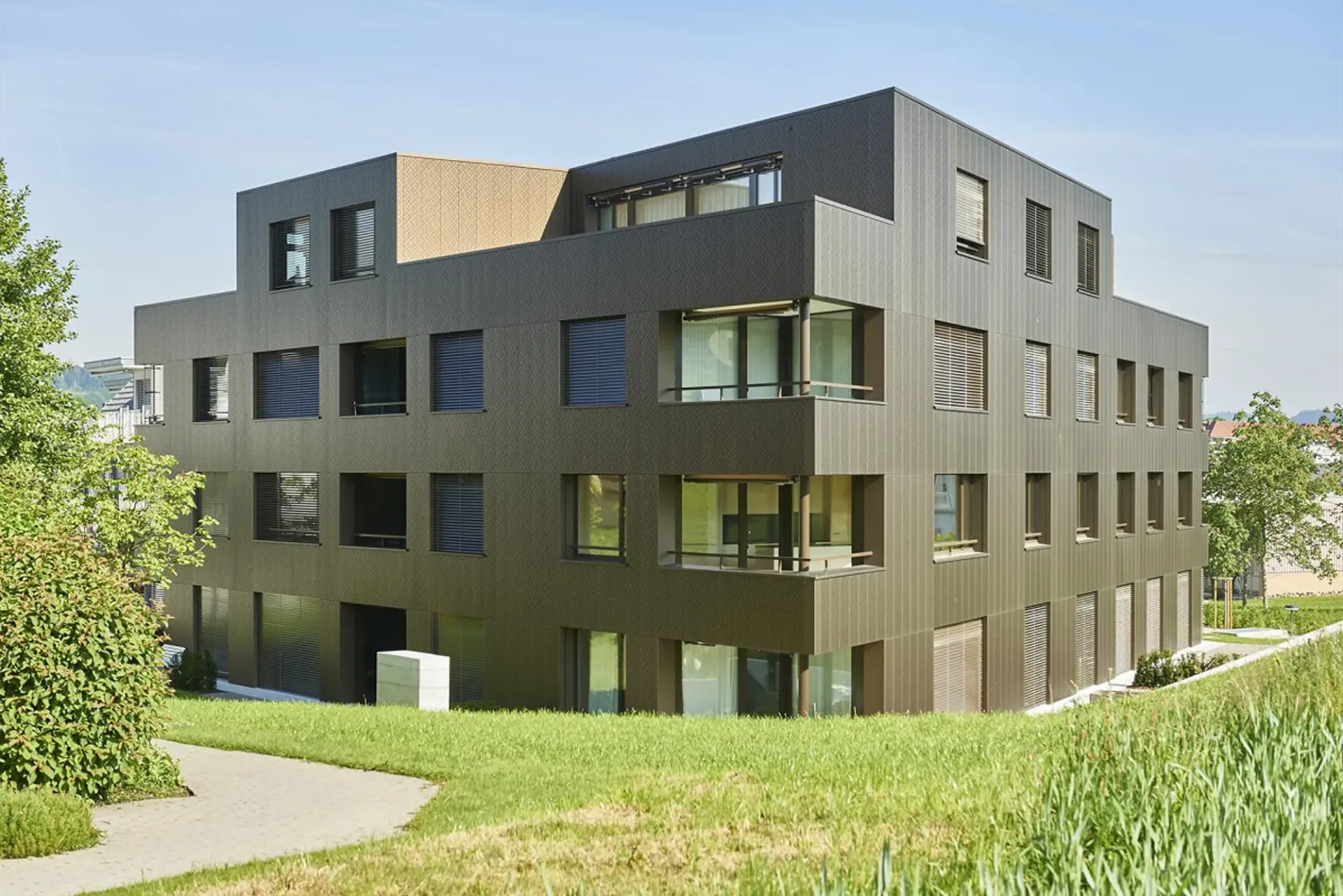 Hochwertige 3.5-Zimmerwohnung mit Weitblick ins Grüne