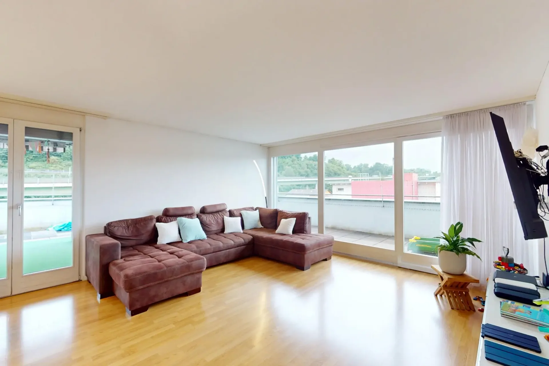 AgentSelly - Gemütliches Zuhause mit Terrassenidylle