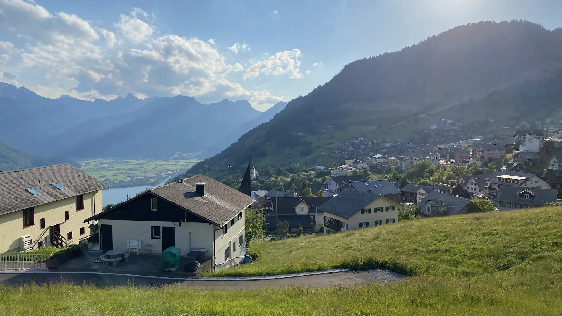 Terreno edificabile sviluppato con vista panoramica