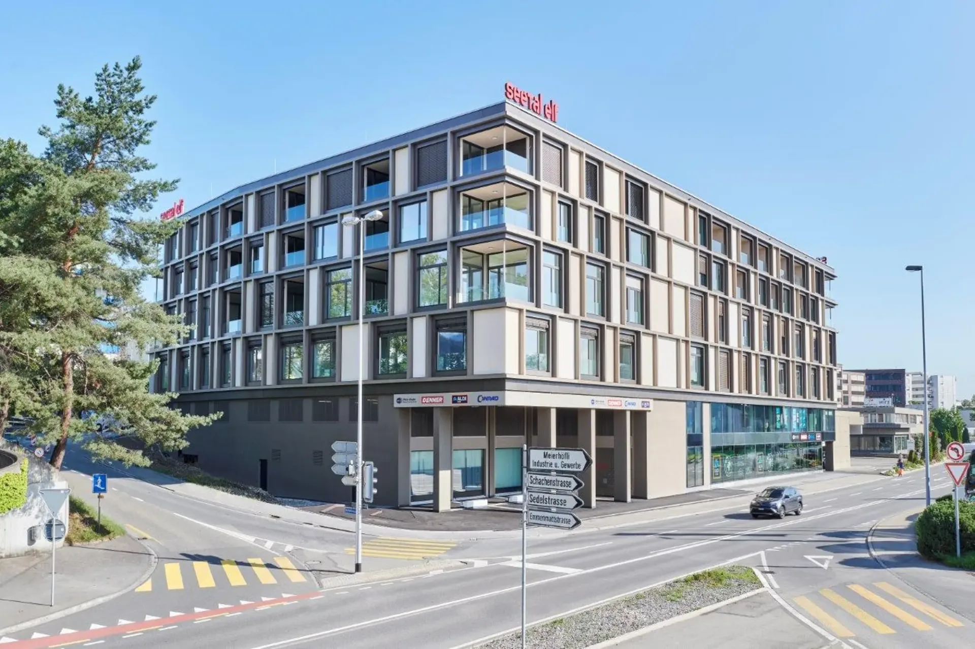 Vielseitig nutzbare Büro- und Gewerbefläche im Seetal 11!