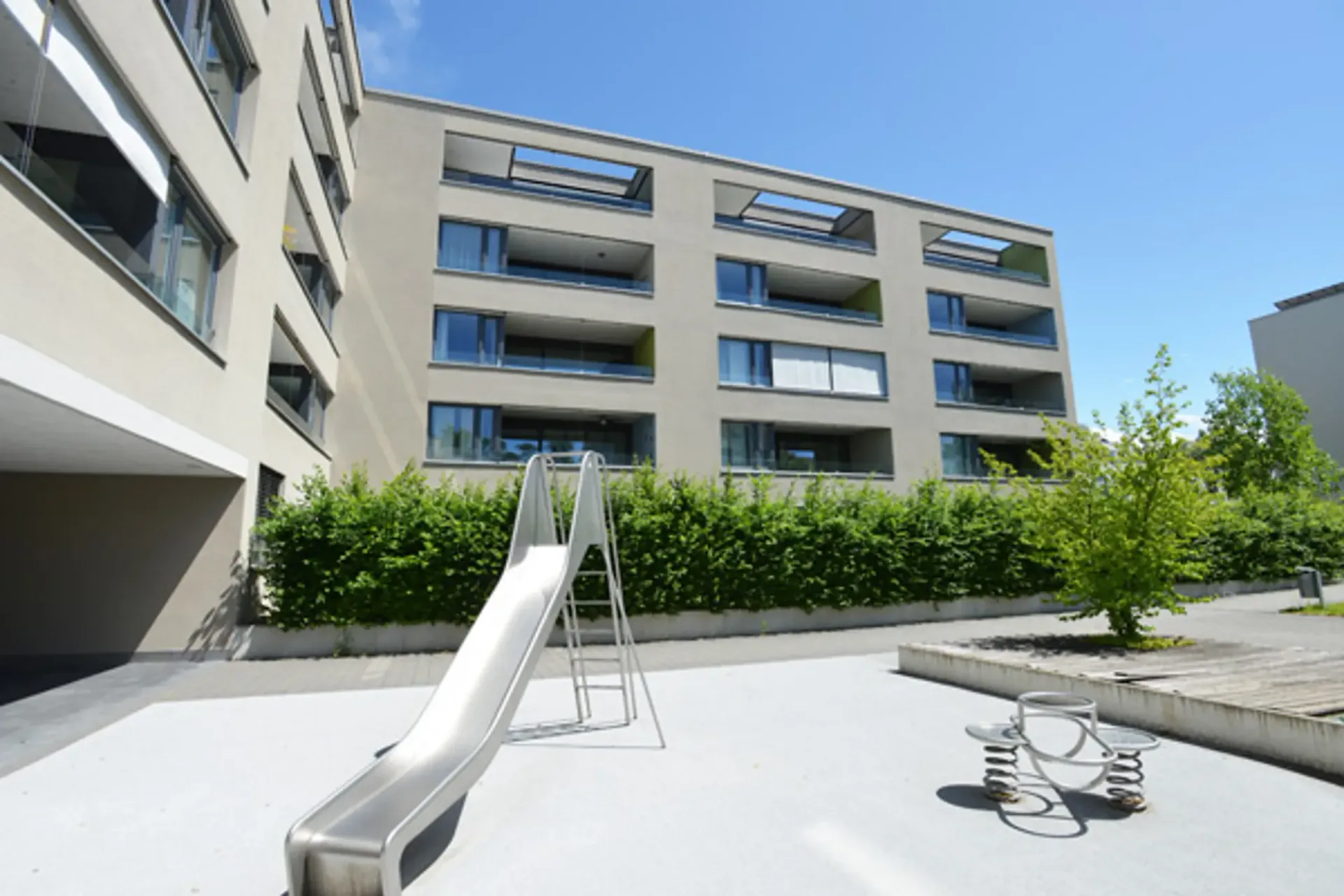 Grosszügige moderne Wohnung - MIETEN OHNE KAUTION
