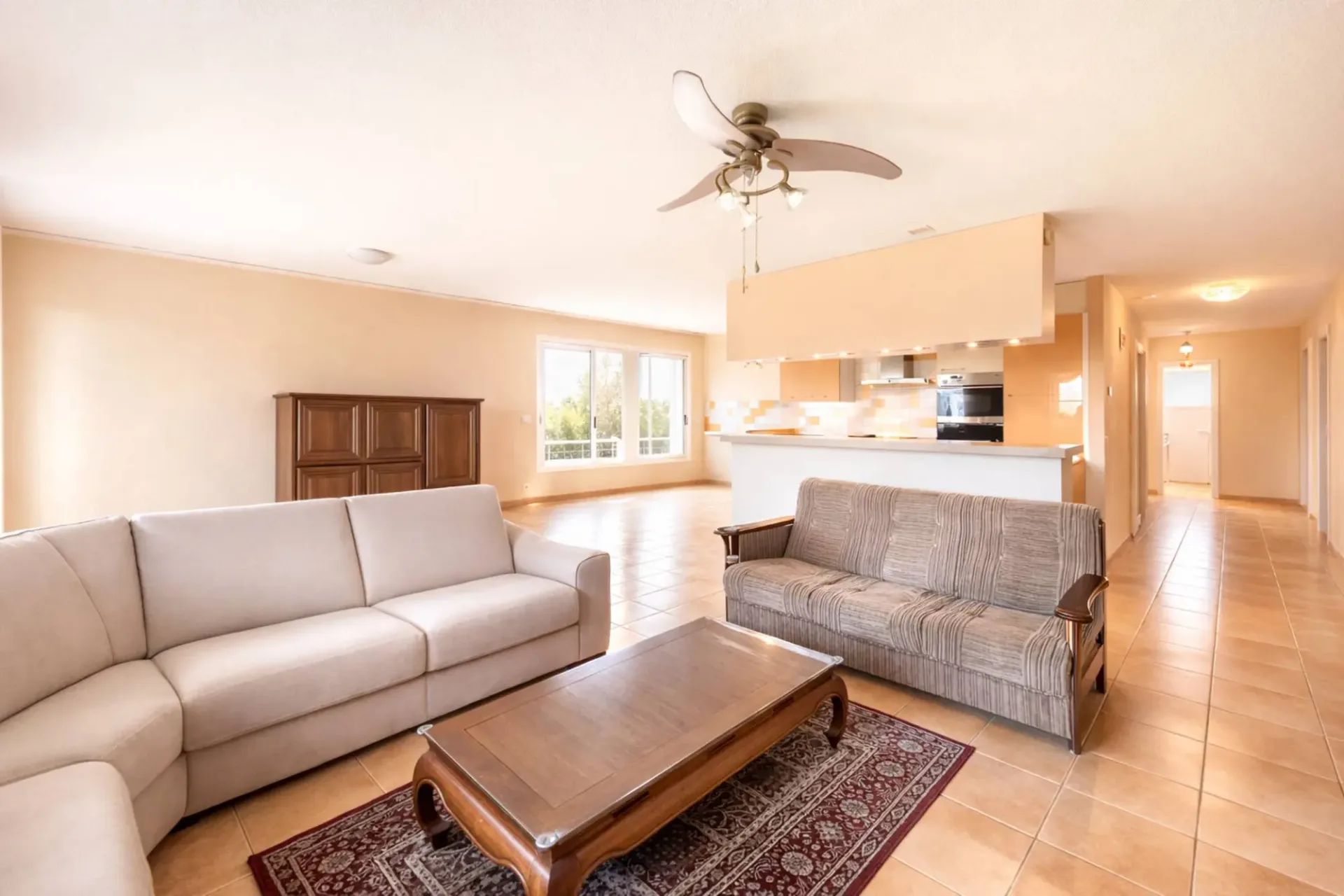 Bel appartement familial de 4.5 pièces avec balcons en plein centre de Prilly.