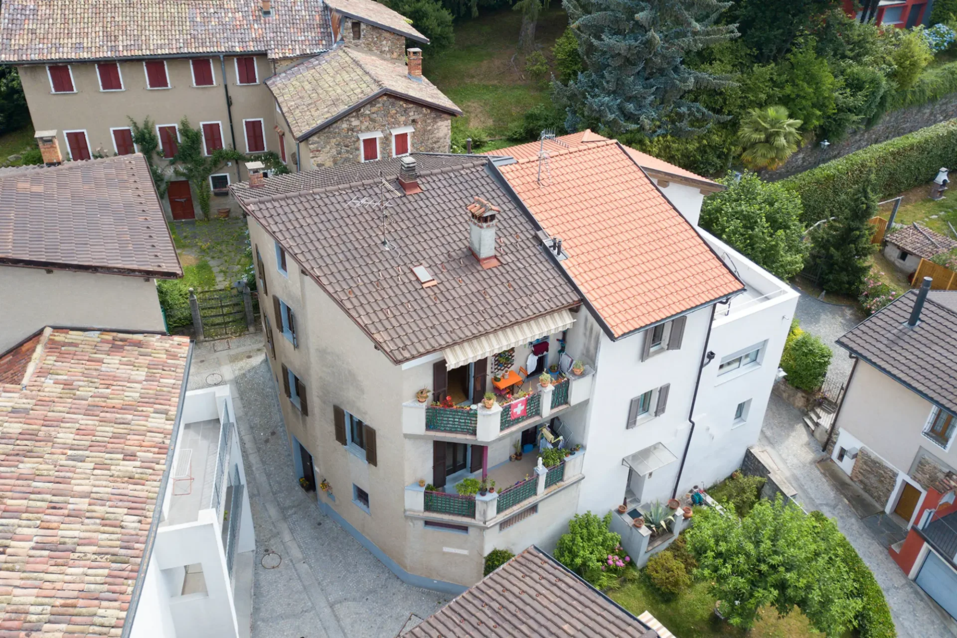 Haus im sonnigen und ruhigen Viertel